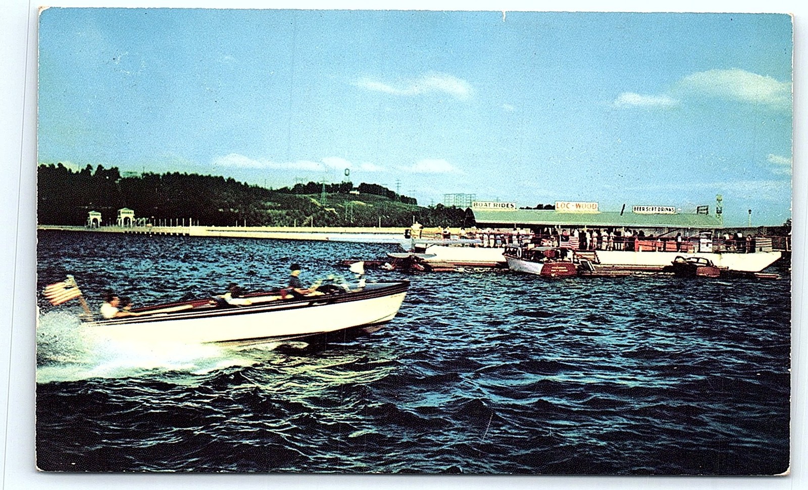 Vintage Postcard Loc-Wood Boat Dock Lake Ozark MO