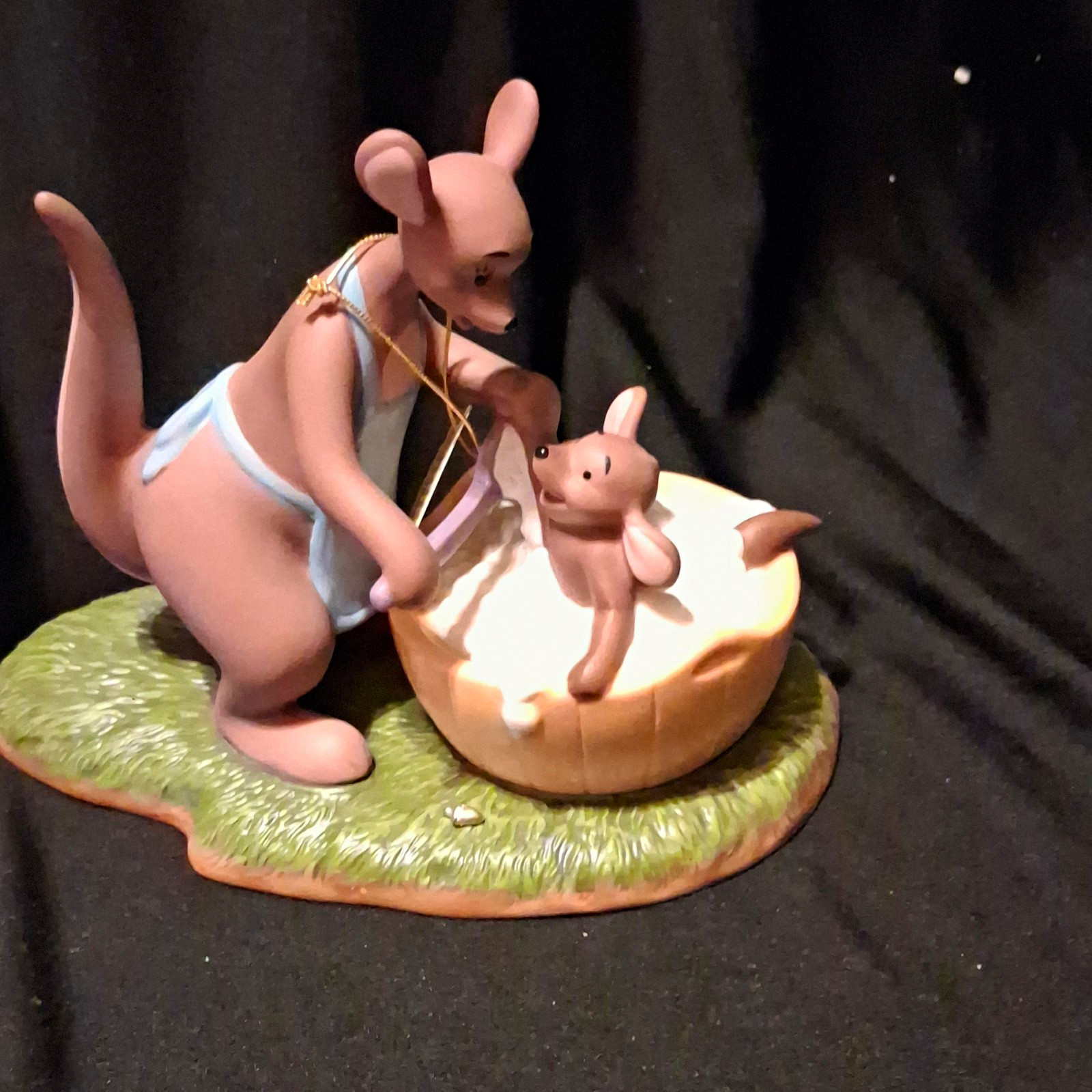 Surrounded By Love Kanga And Roo Bath scene