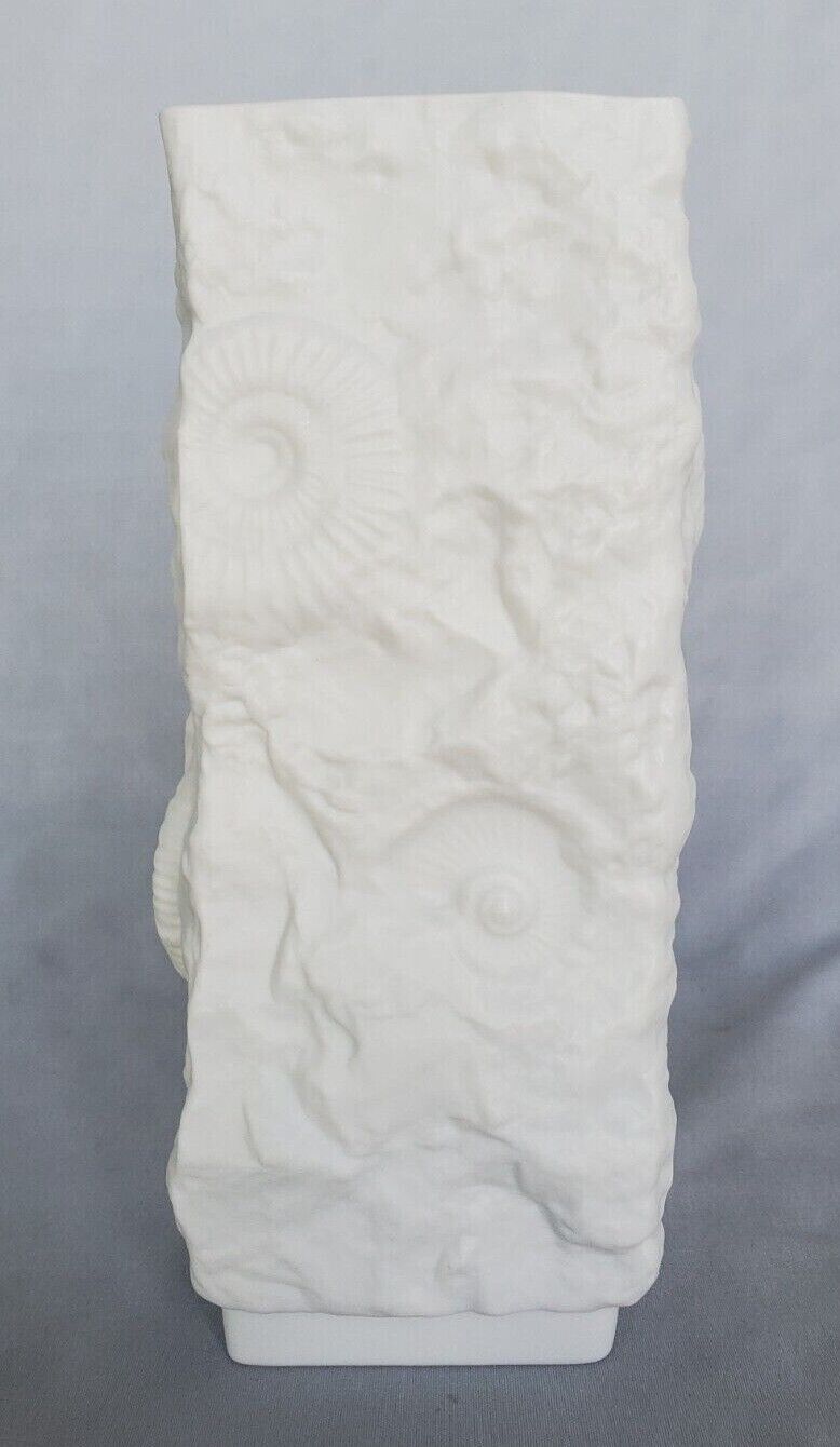 Fossil Square Vase Only by Kaiser (White, Seashell)