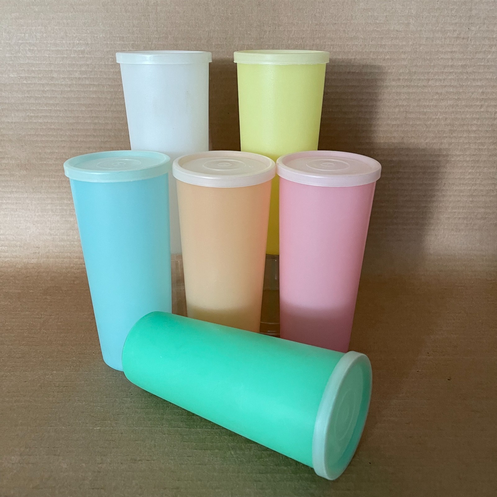 Tupperware Vintage Pastel Tumbler Set of 6 - 16 oz. Cups #107 Seals #297