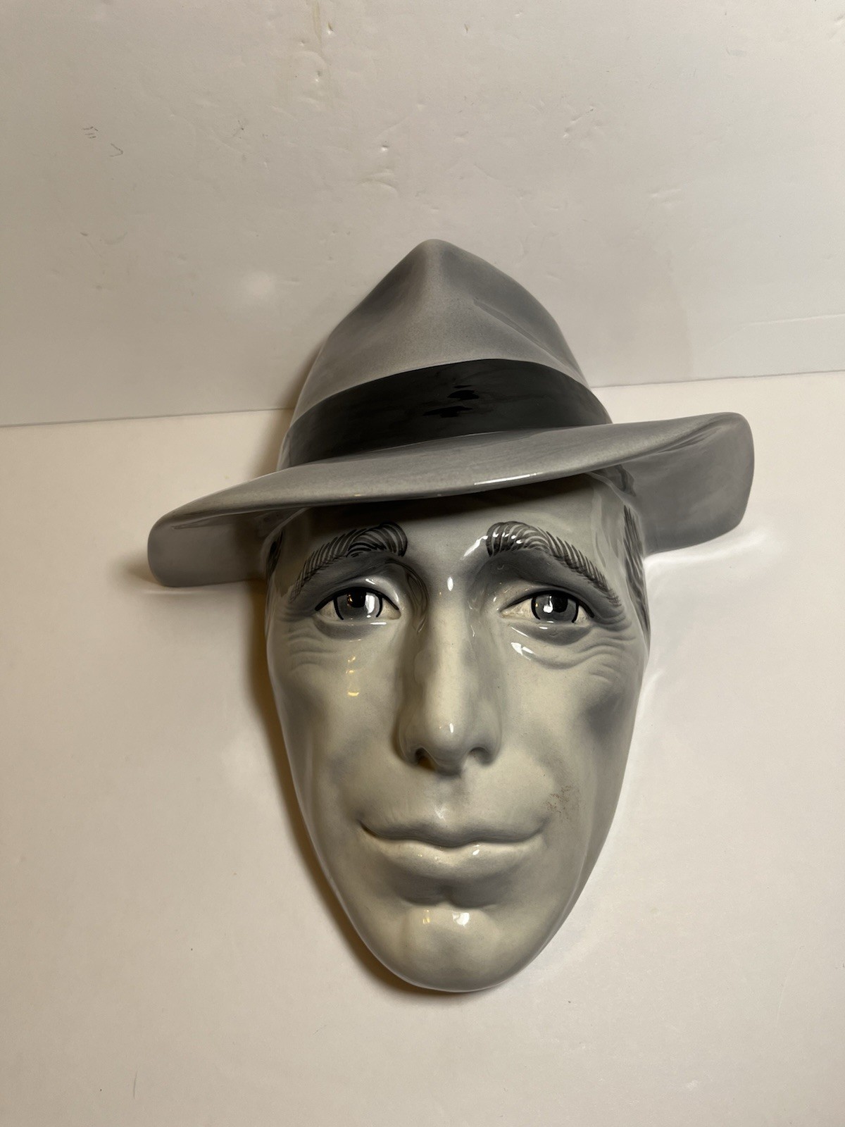 Vintage Clay Art Humphrey Bogart Grey Wall Hanging/Decor SF Casablanca
