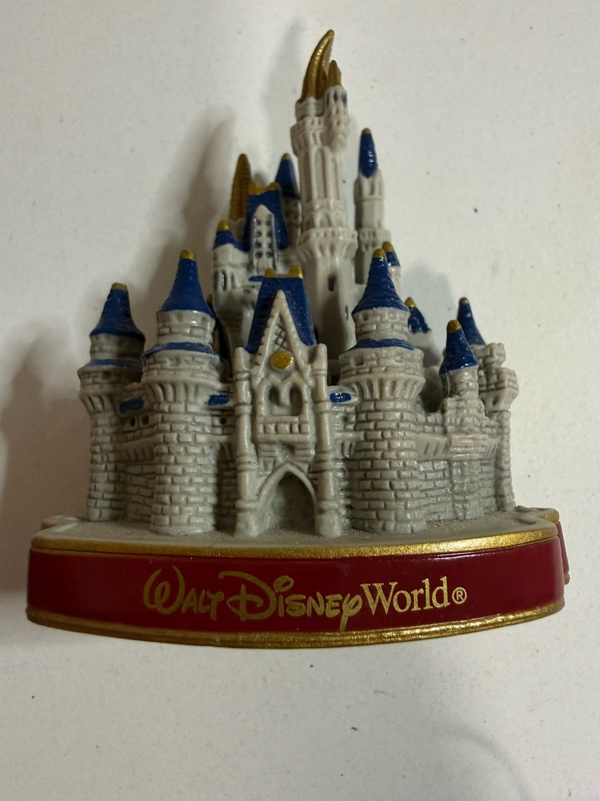 Rare Walt Disney World Magic Kingdom Cinderella 3D Rubber Castle Magnet
