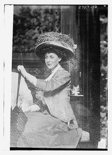 Photo:West Hampton NY Mrs Gertrude Sheldon Sands 1913 Auto Accident Widow