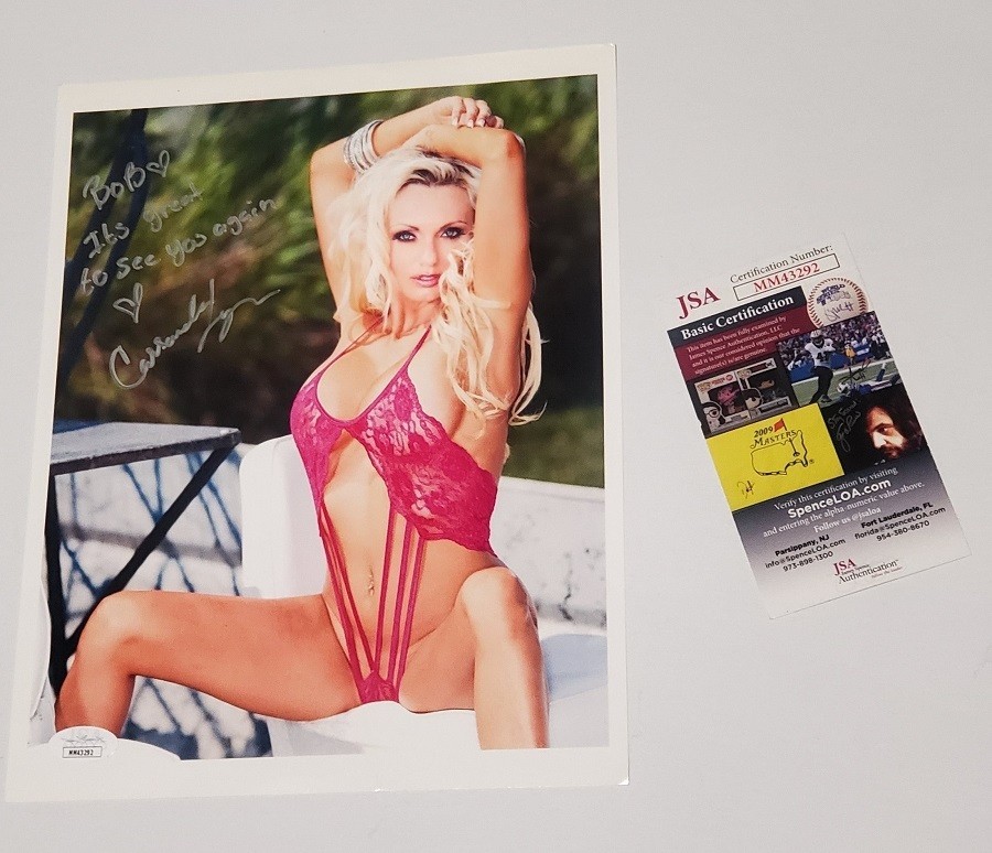Deceased Playboy Benchwarmer Model Cassandra Lynn Signed 8 x 10 Photo JSA