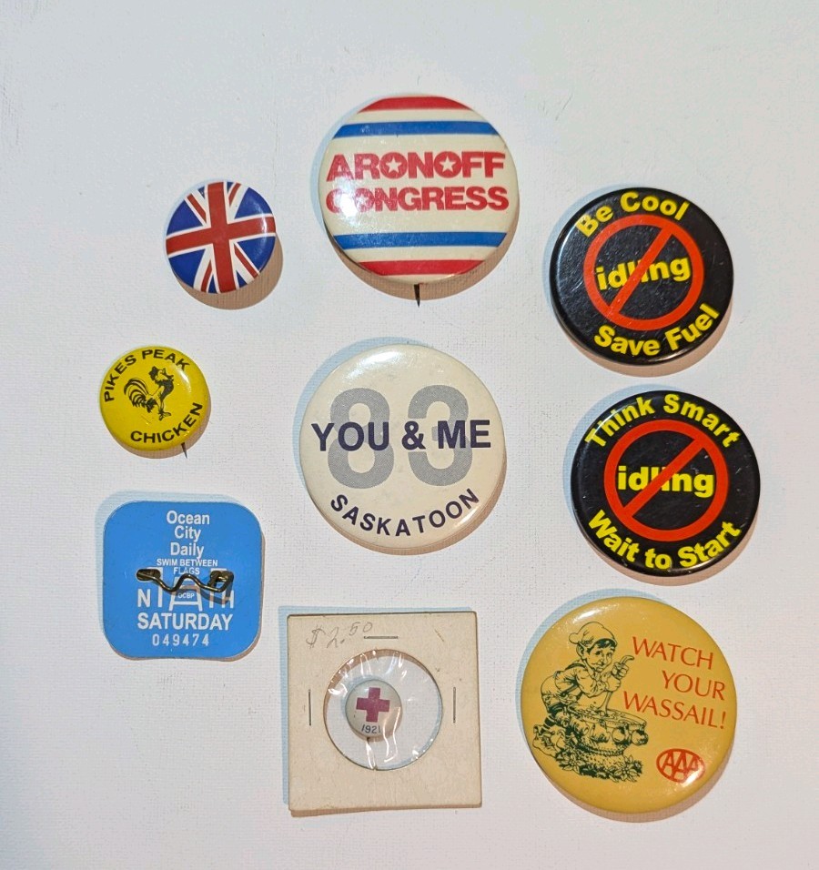 VTG Mixed Old Button Badges Pins Collectors Lot