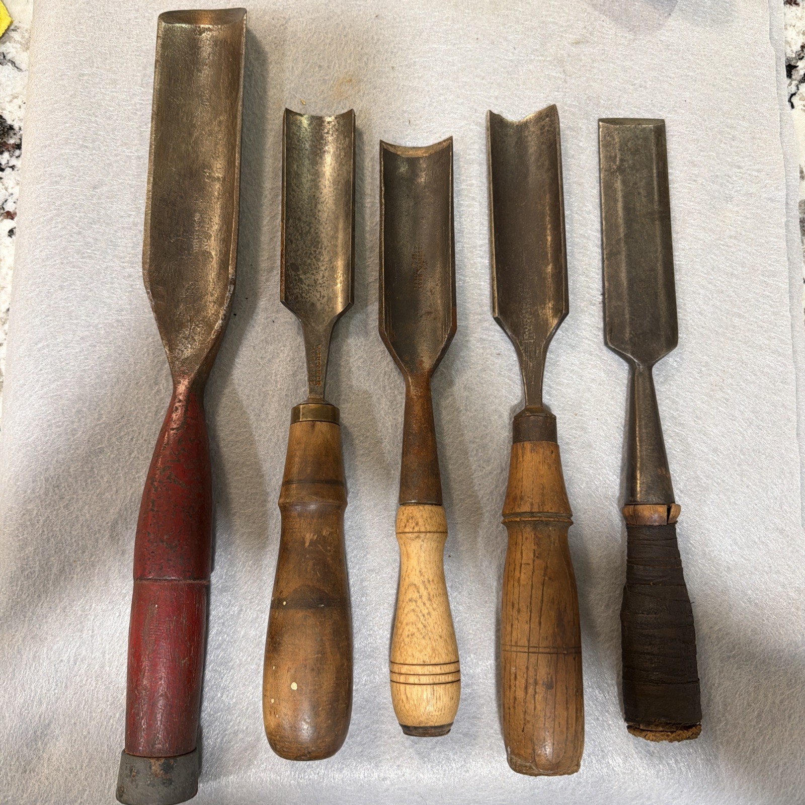 VINTAGE 5 pc BUCK BROS. W. Butcher CHISELS + Others - MADE IN USA VINTAGE 5 pc BUCK BROS. W. Butcher CHISELS + Others - MADE IN USA