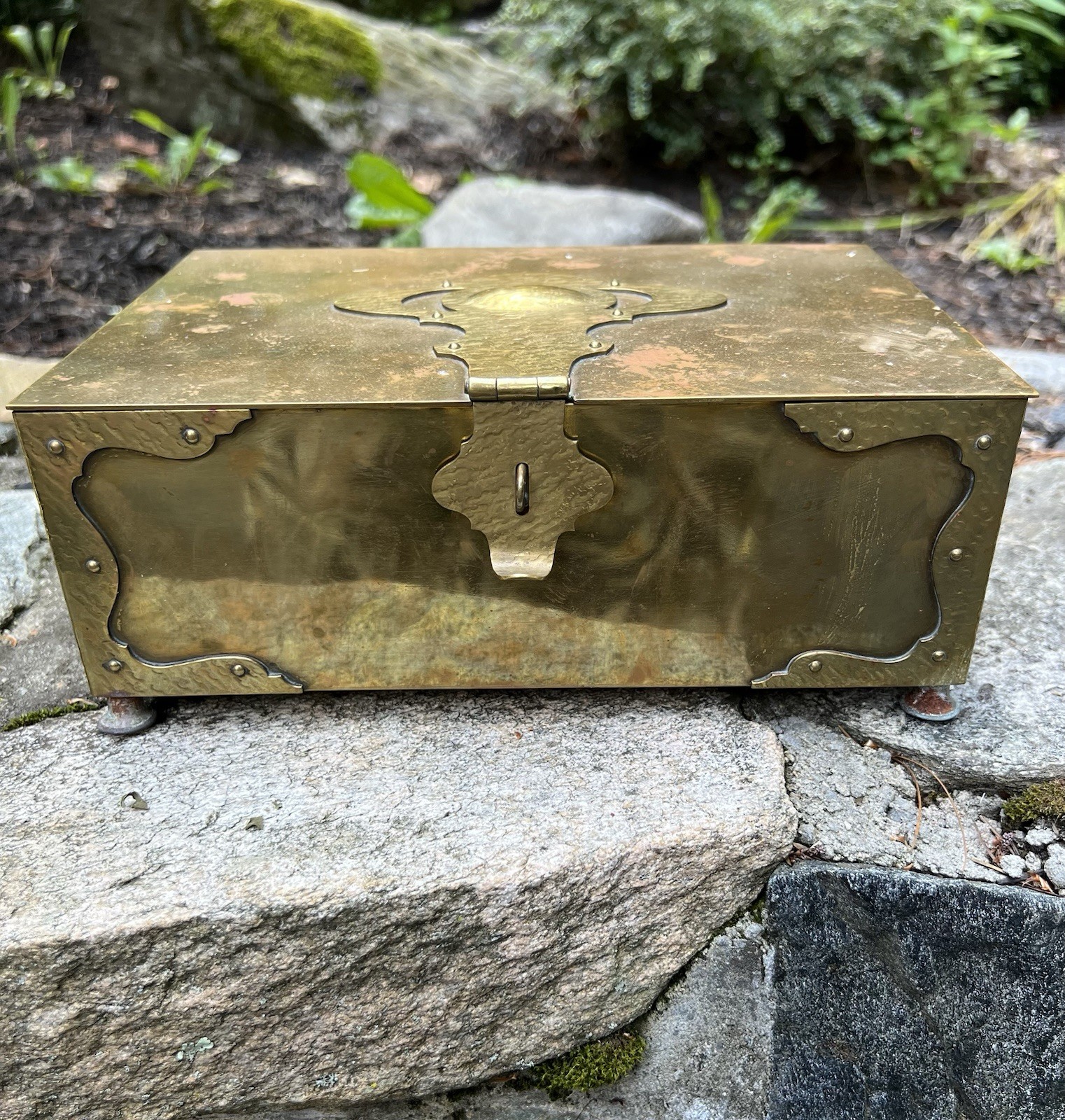 Antique Bradley & Hubbard B&H Humidor Tobacco Box Cedar Lined As Is