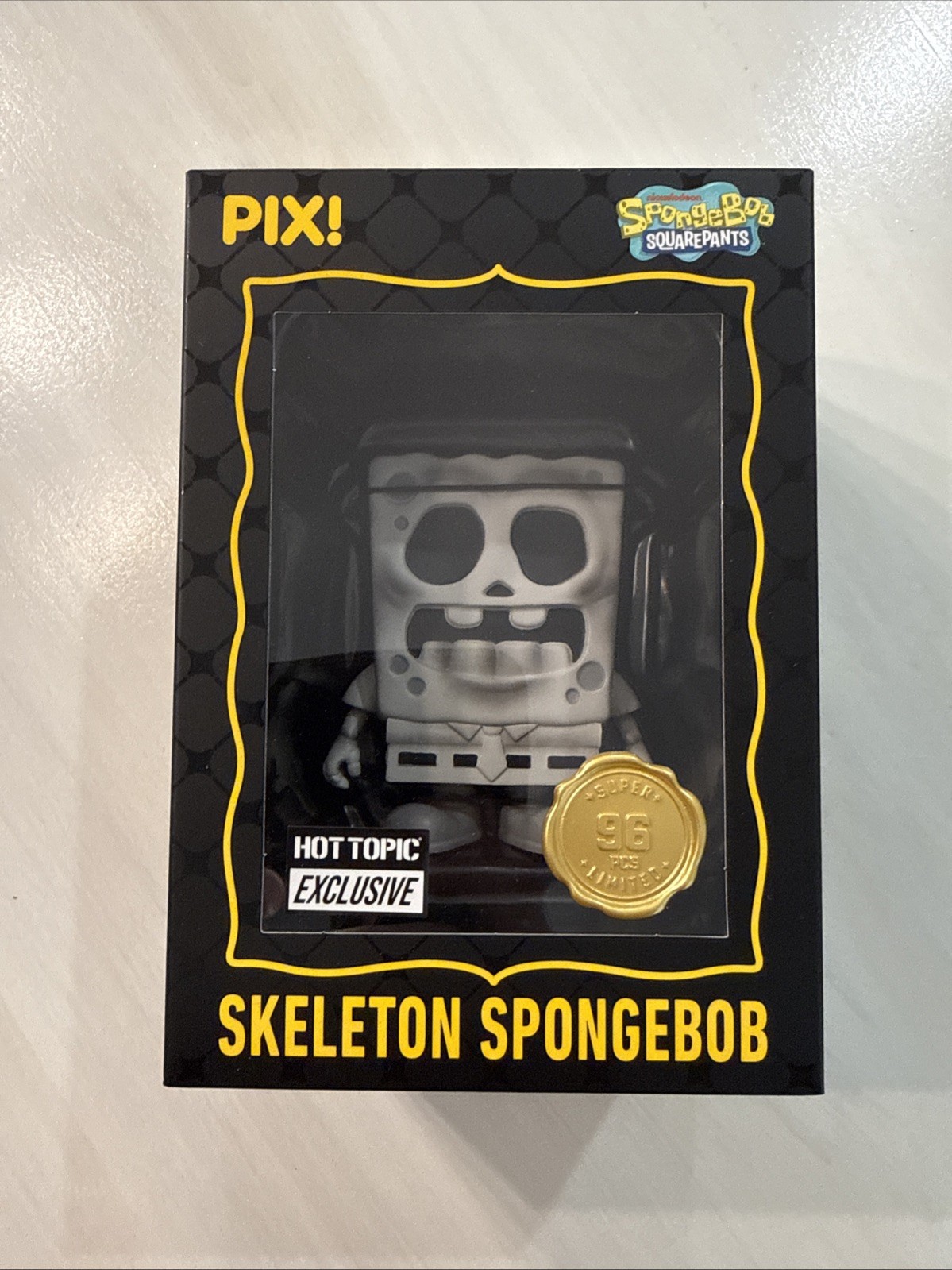 Thrilljoy PIX Hot Topic Exclusive Skeleton SpongeBob Super Chase 96PCS.