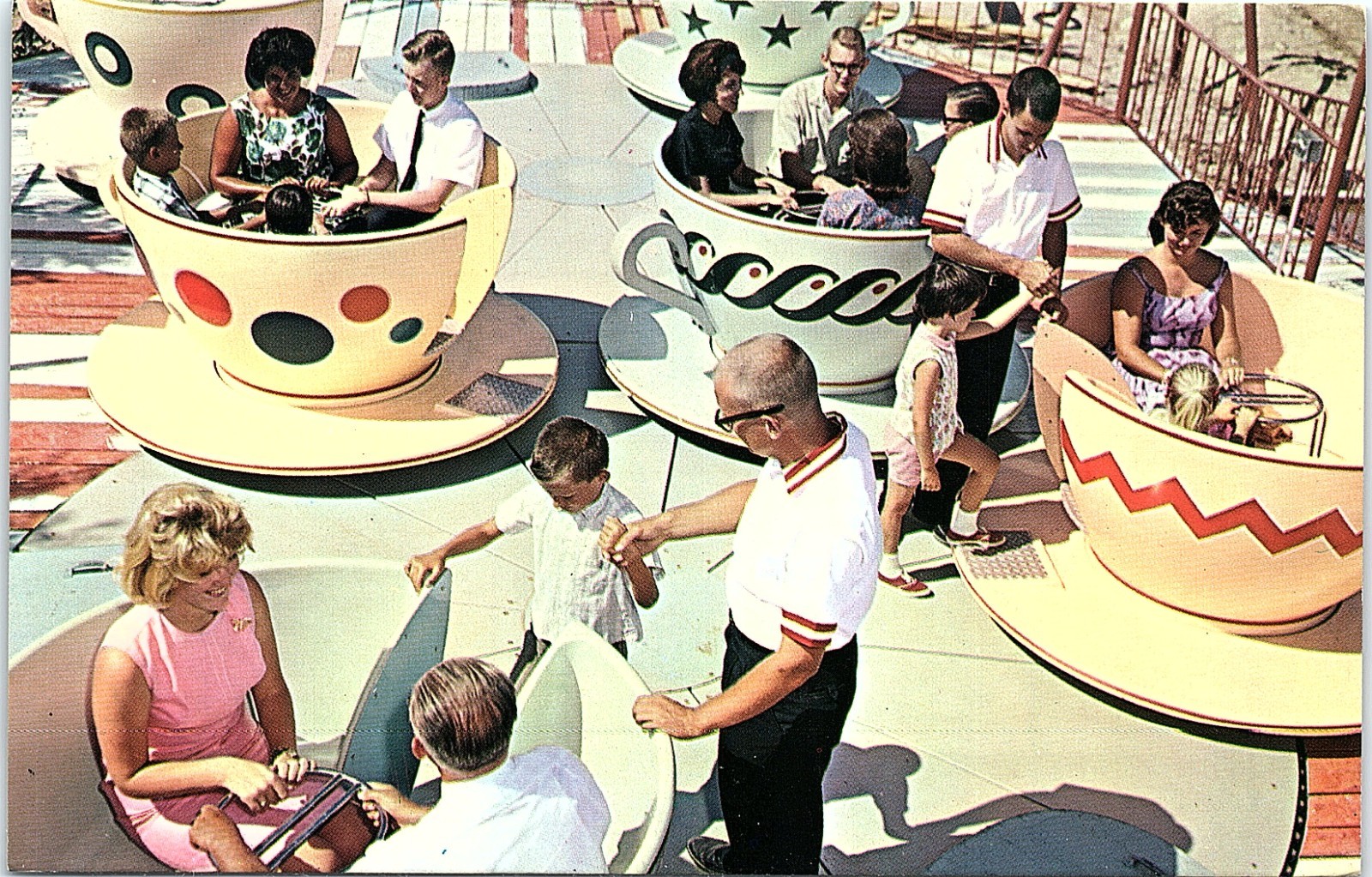 Vintage Postcard Legend City Krazy Kups Ride Phoenix Tempe Arizona Fun Park