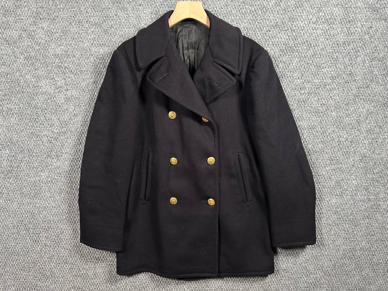 Vintage 60s US Navy 100% Wool Black Peacoat Double Breasted Size 38 Vintage 60s US Navy 100% Wool Black Peacoat Double Breasted Size 38