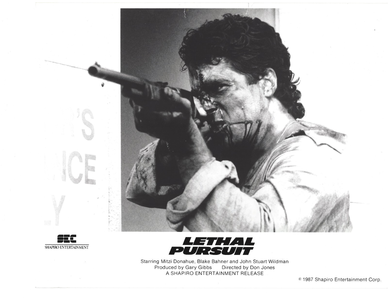 Lethal Pursuit Blake Bahner Bloody Aiming Aiming Shotgun OG Movie Photo 1987 Lethal Pursuit Blake Bahner Bloody Aiming Aiming Shotgun OG Movie Photo 1987