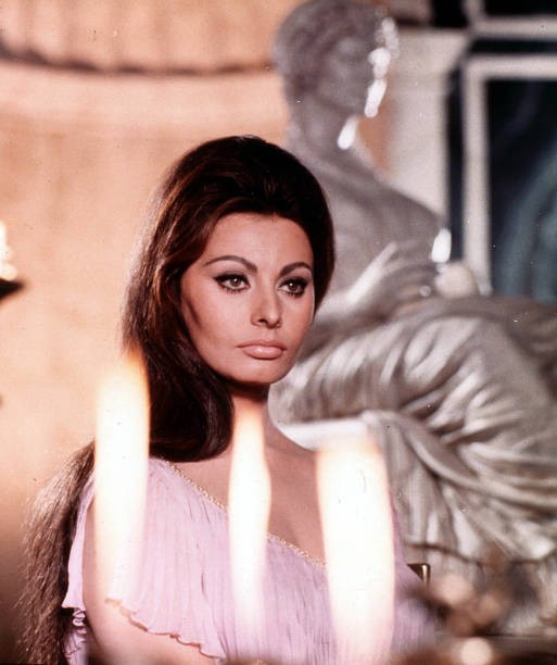 A picture of Italian actress Sophia Loren Historic 1960s Old Photo