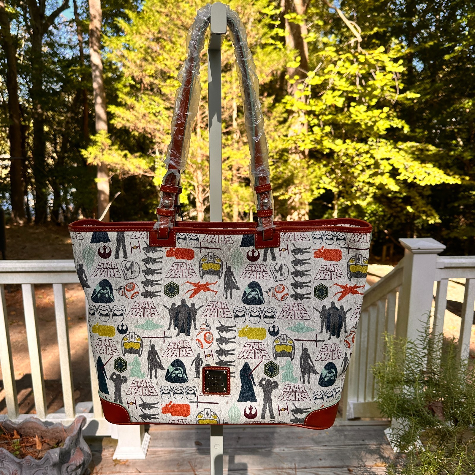 Dooney & Bourke Disney Parks Star Wars The Force Awakens Shopper Tote Purse NEW