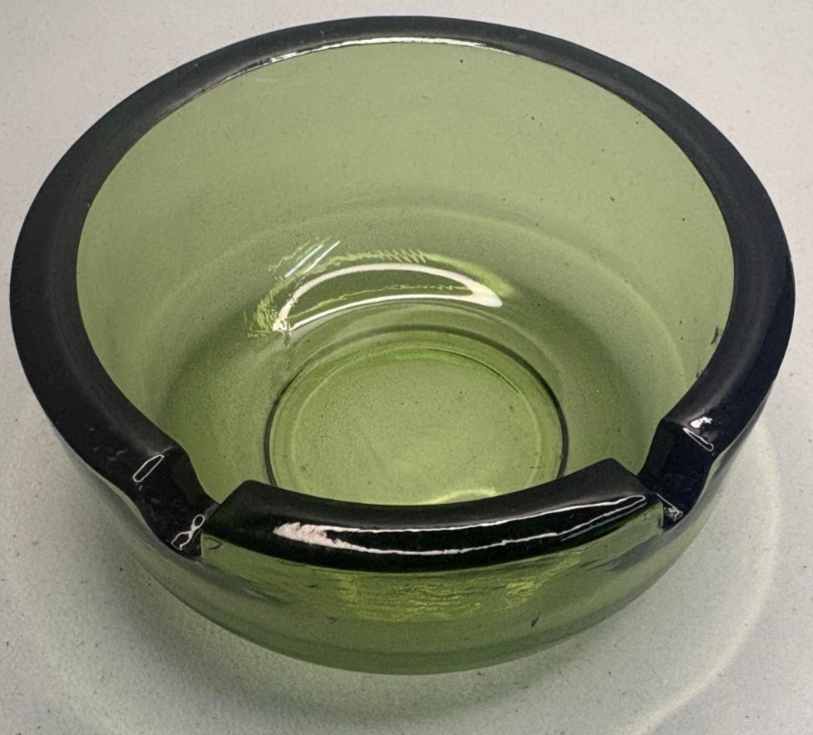 Vintage Olive Green Glass Round Ashtray Heavy Thick Rim 3 Rest 4 Inch 9 Oz