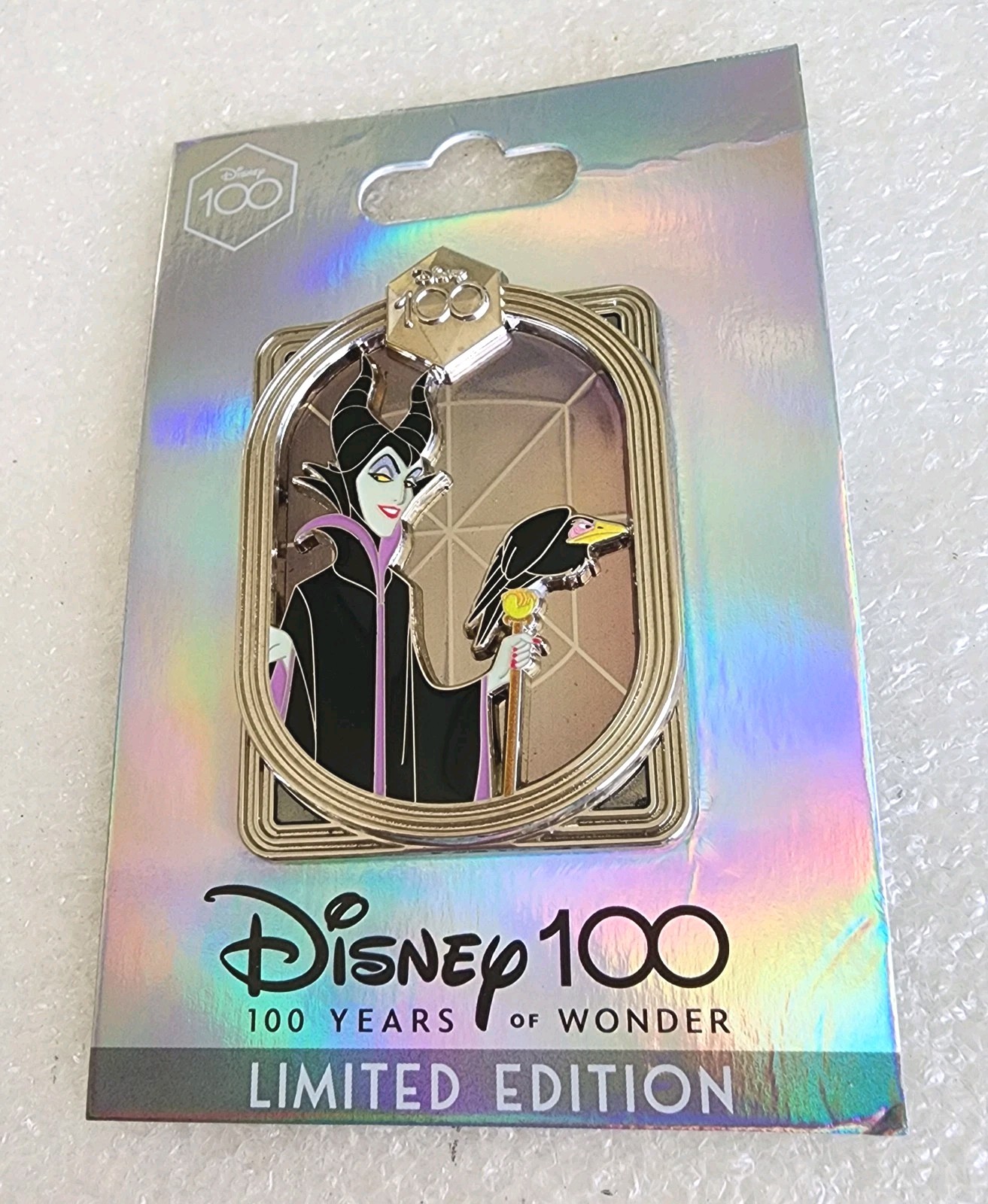 ✨🖤 DISNEY DEC~MALEFICENT/DIABLO~100 Years with Character ~Series 2~LE CAST PIN