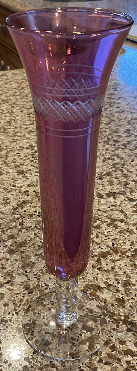 VINTAGE PILGRIM CRANBERRY GLASS VASE ETCHED WITH DESIGN