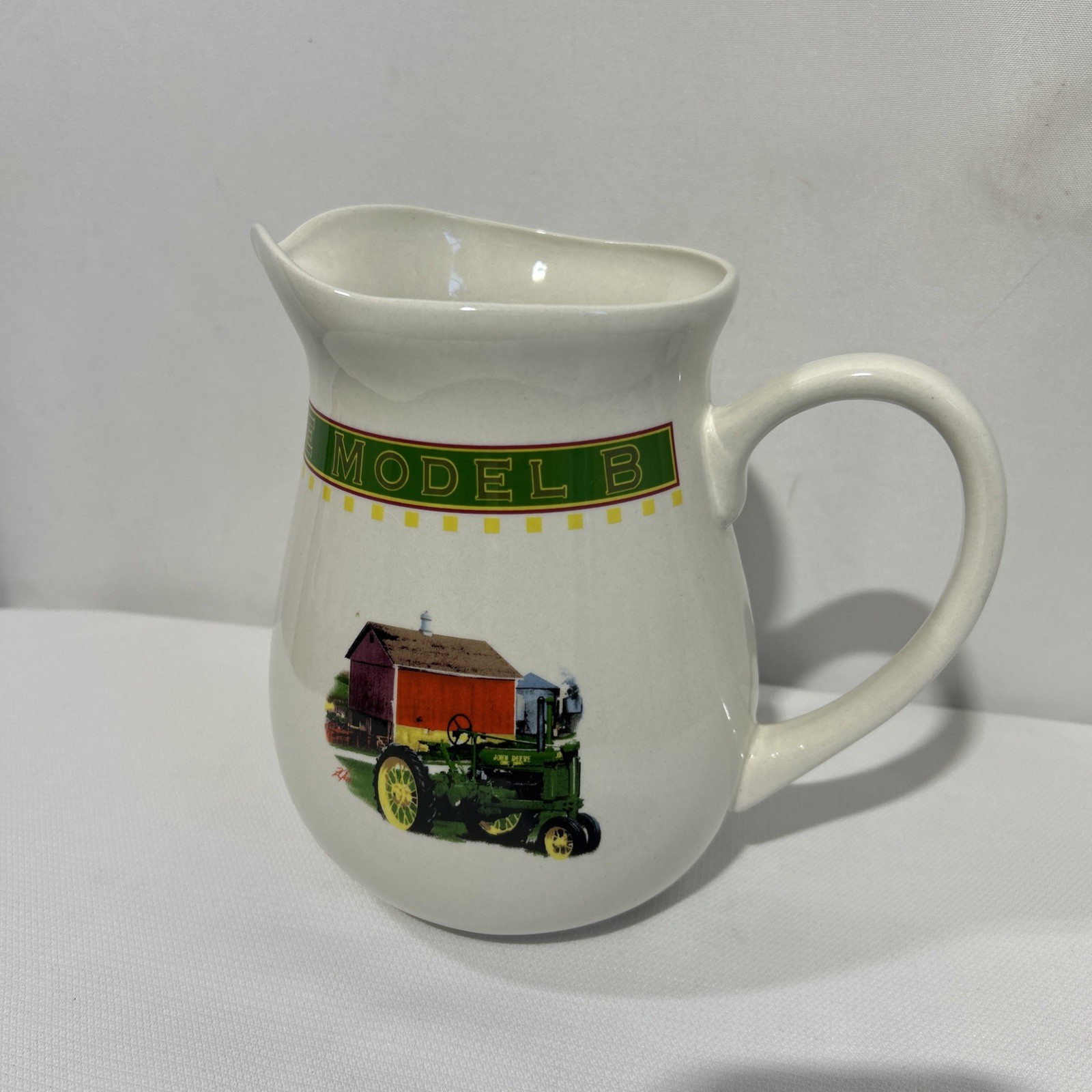 John Deere Gibson 1935 Model B Tractor Ceramic Pitcher 2L