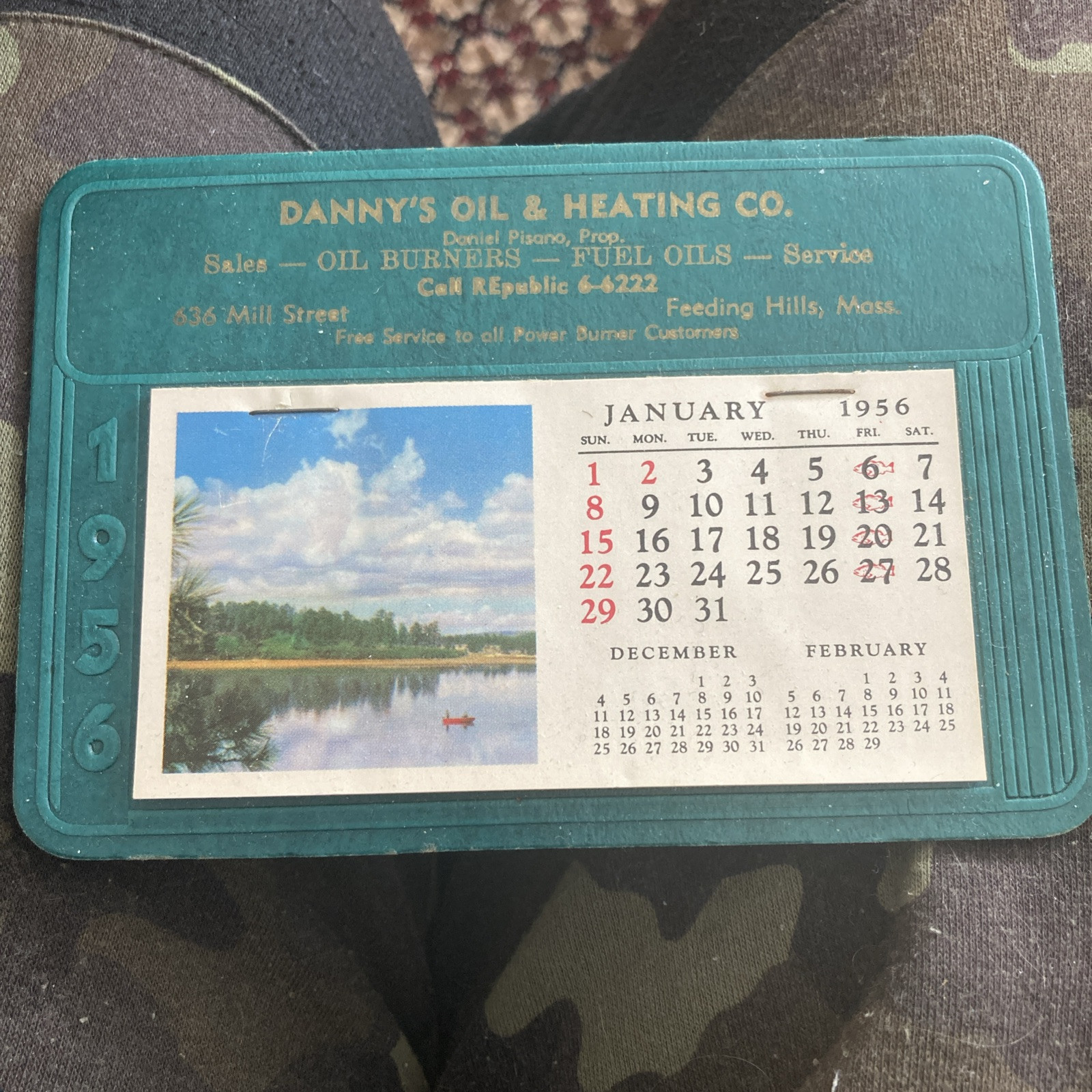 Vtg advertising Danny’s Oil & Heating Feeding Hills, MA Stand up CALENDAR 1956