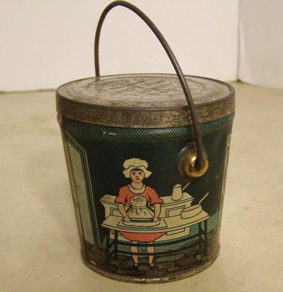 Antique Lovell and Covel Hard Candy Pail Tin Lithograph Queen of Hearts Antique Lovell and Covel Hard Candy Pail Tin Lithograph Queen of Hearts