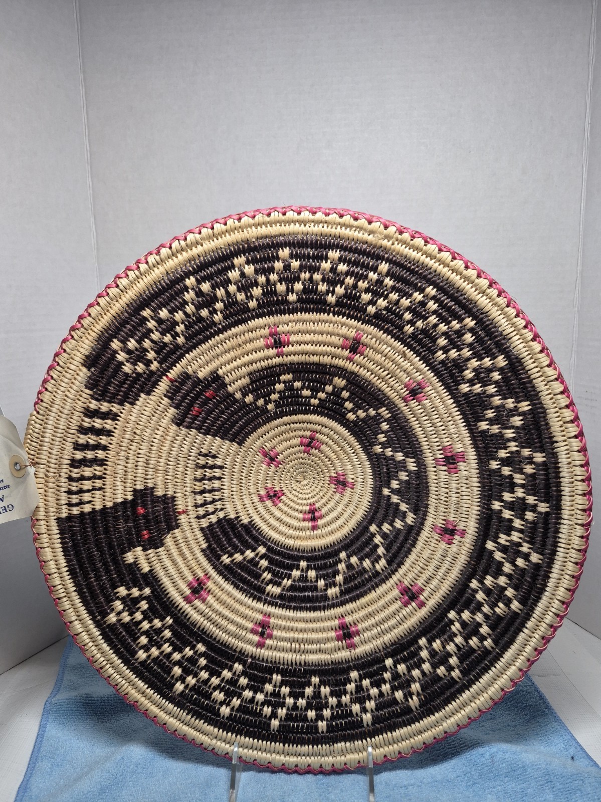 Lorraine Black NAVAJO BASKET  Rattlesnake 15