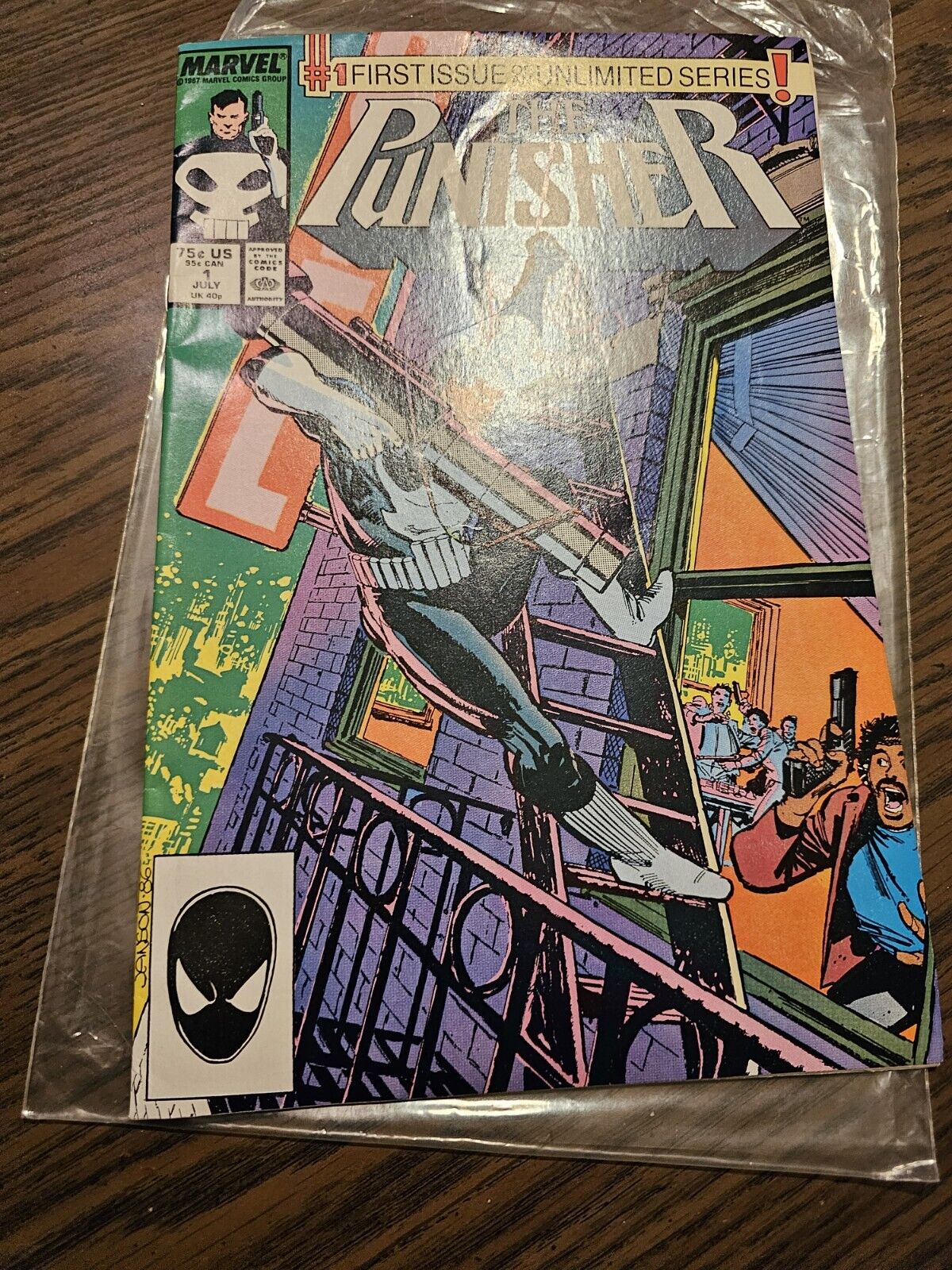 Punisher #1 Vol. 1 First Ongoing Solo Punisher Series Direct Marvel Comics '87