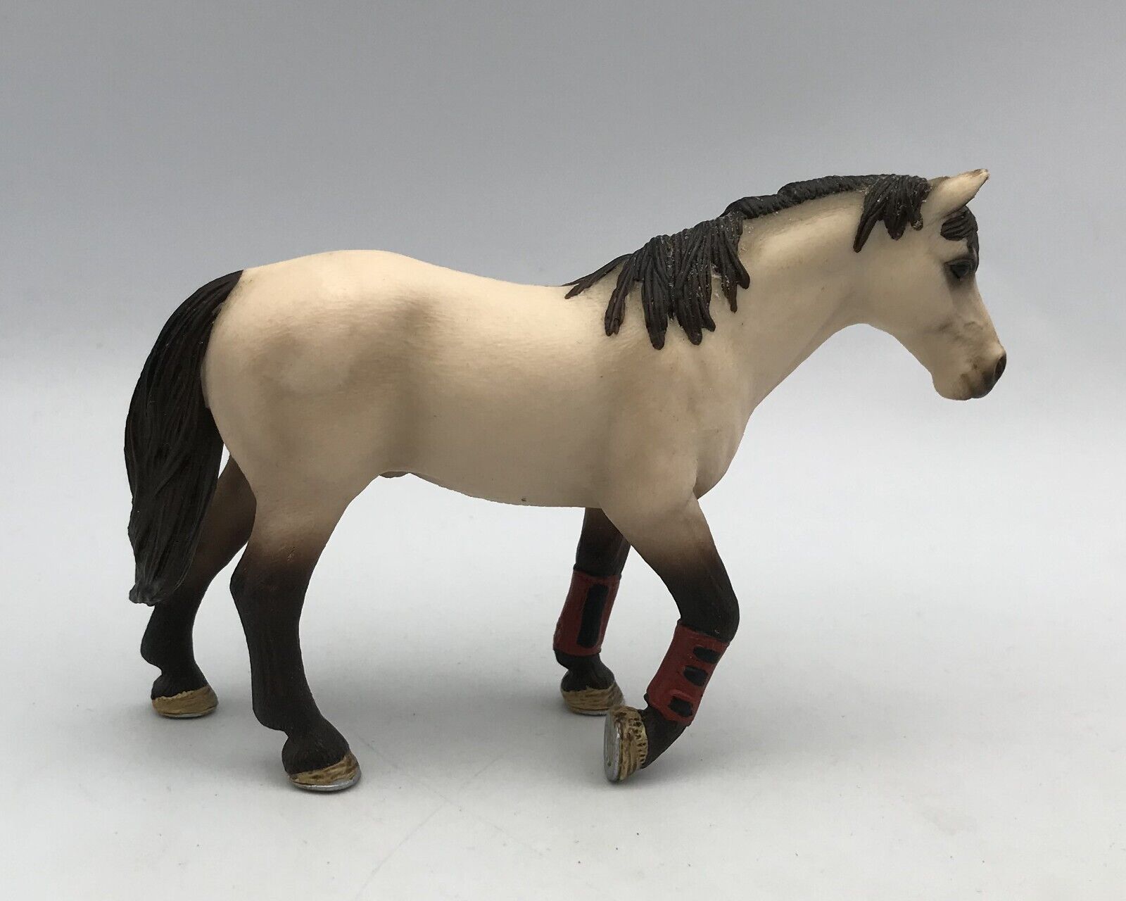 Schleich TRAINED HORSE Pony Animal 13706 Retired Figure 2011