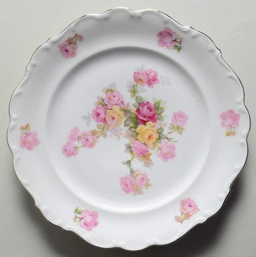 Schumann - Bavaria Victorian Rose Salad Plate 658778