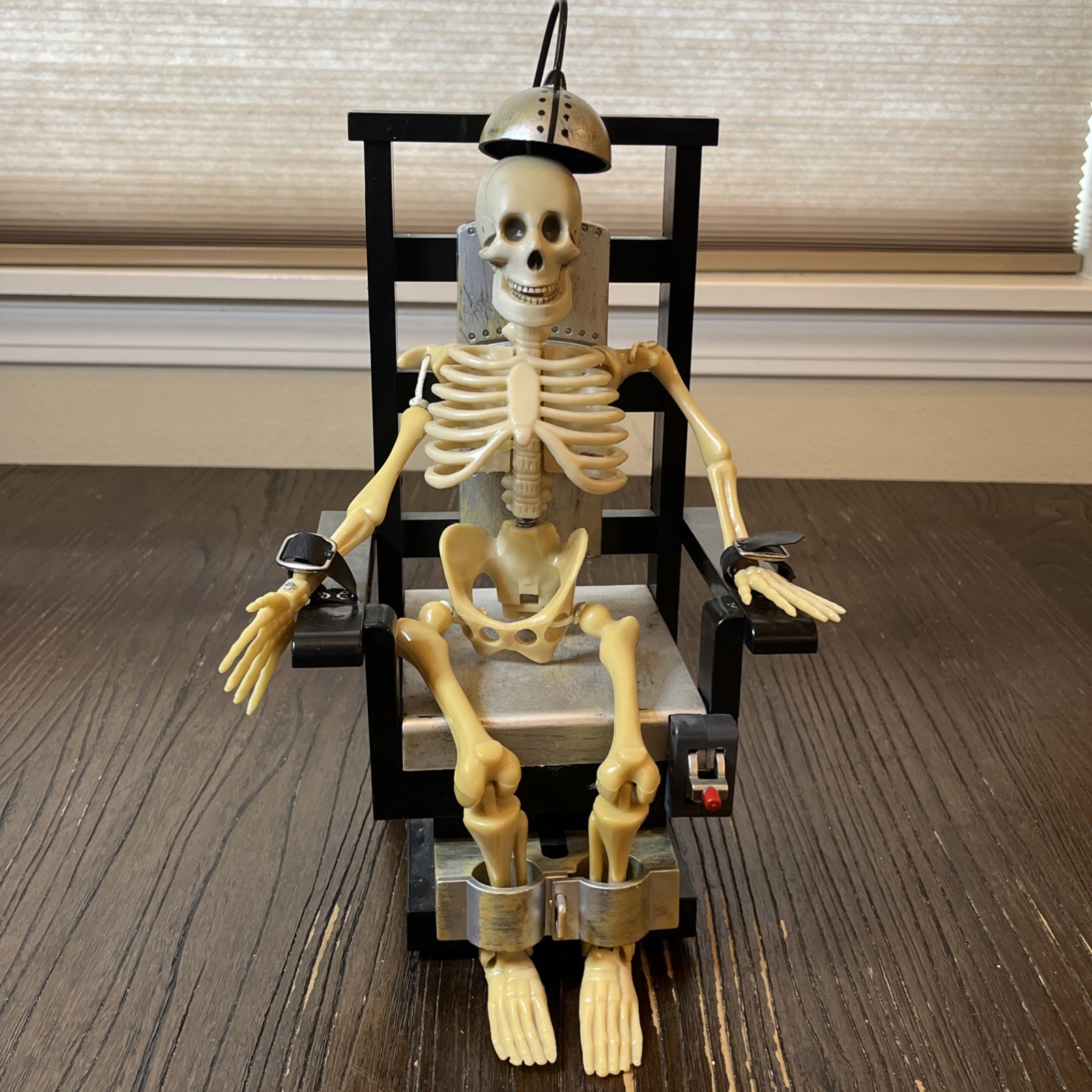 Gemmy Halloween Joltin Jack Animated Lightup Talking Skeleton In Electric Chair