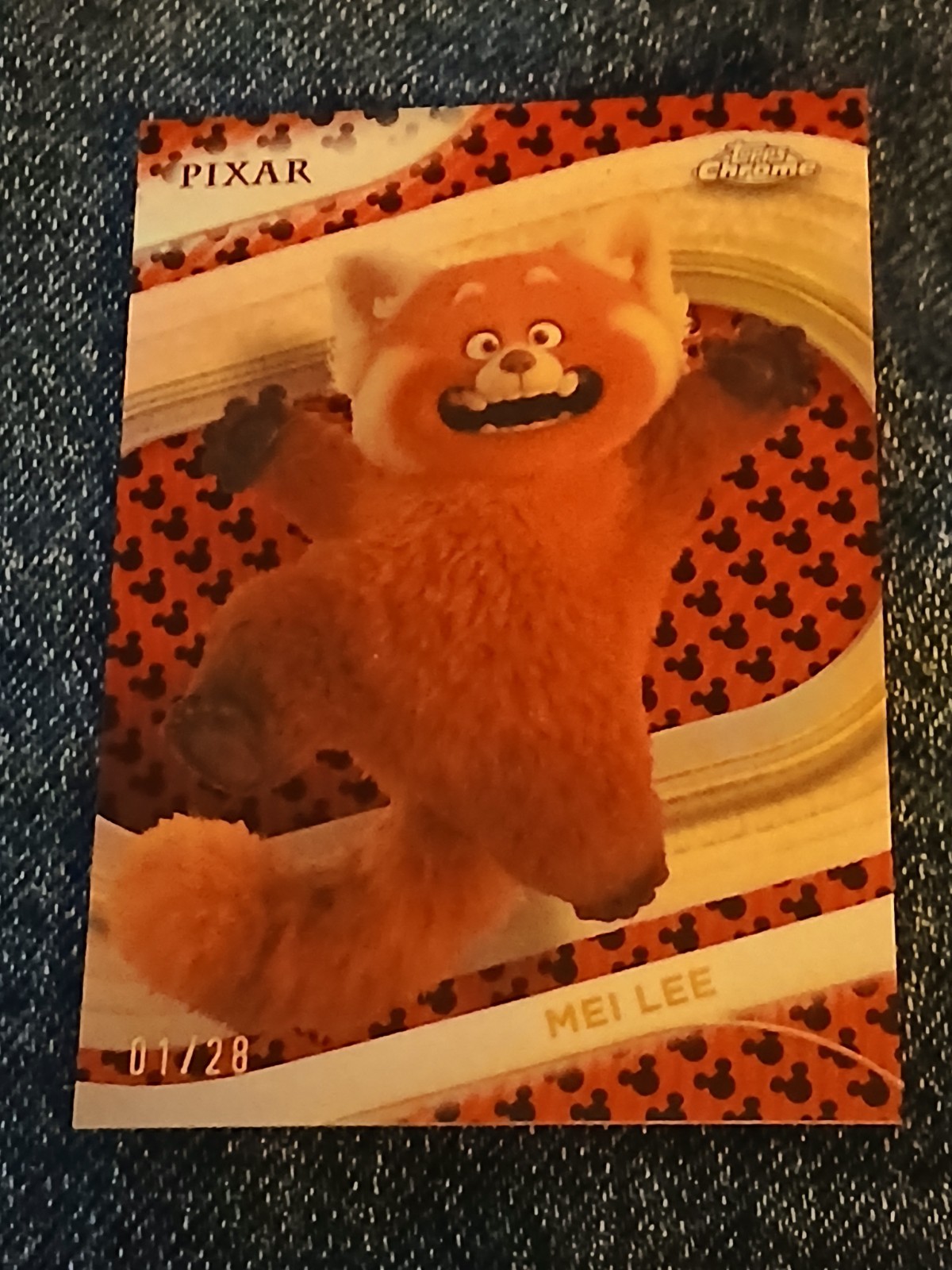 2025 Topps Chrome Disney Mei Lee Variation Mickey Mouse Refractor 1/28 Rare 2025 Topps Chrome Disney Mei Lee Variation Mickey Mouse Refractor 1/28 Rare