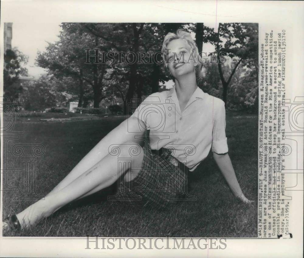 1959 Press Photo Beauty Contestant Maureen E. Reagan, Washington - mjb61231
