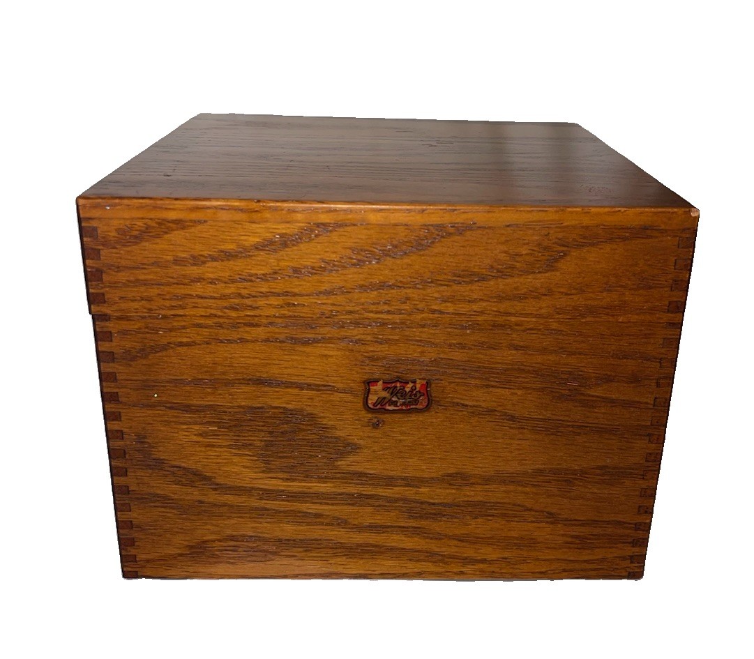 Large nice Vintage WEIS Oak Wooden recipe Box Card Catalog File Dove Tail