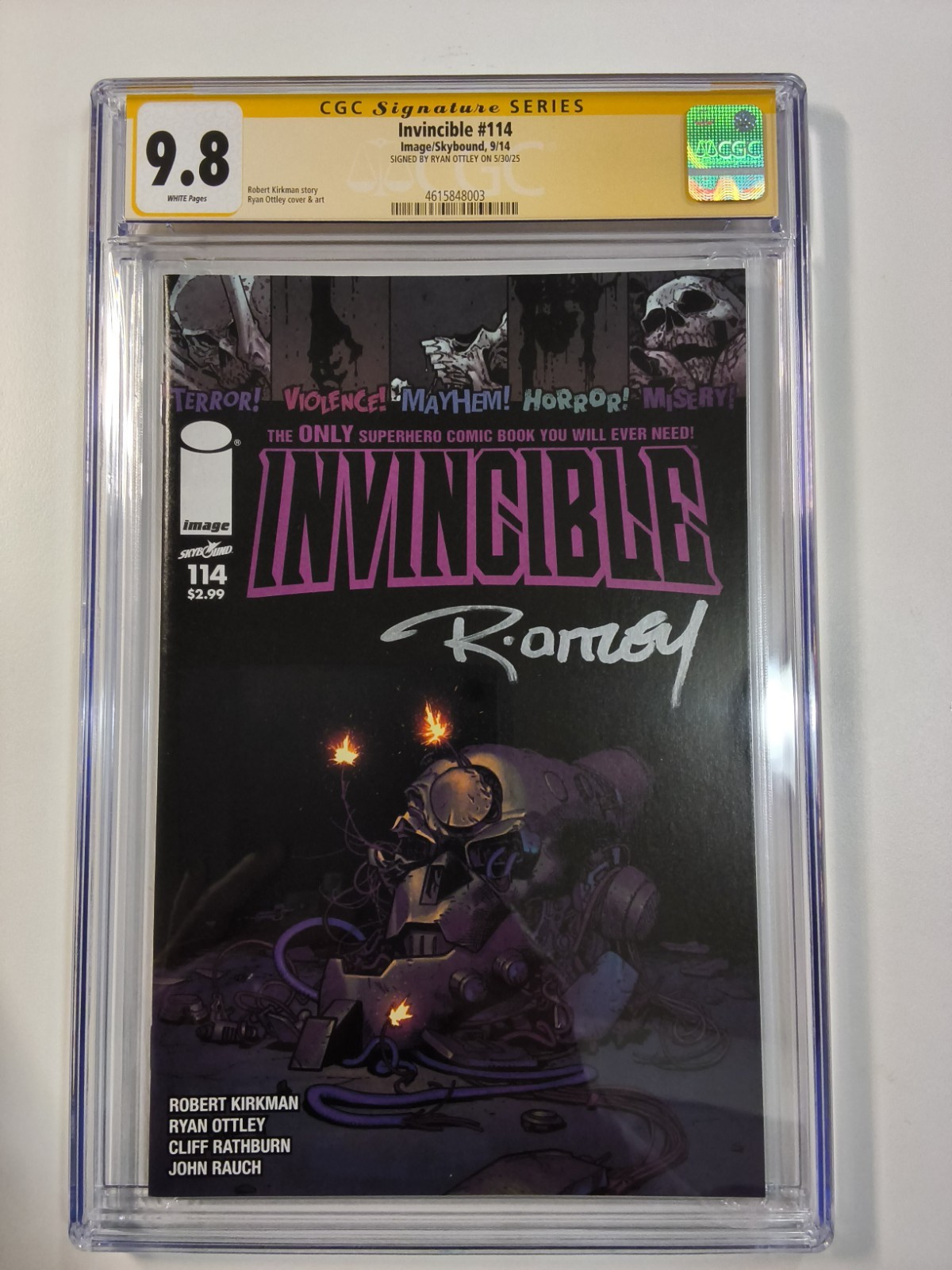 Invincible #114 CGC Signature Series 9.8 Signed Ottley Invincible #114 CGC Signature Series 9.8 Signed Ottley