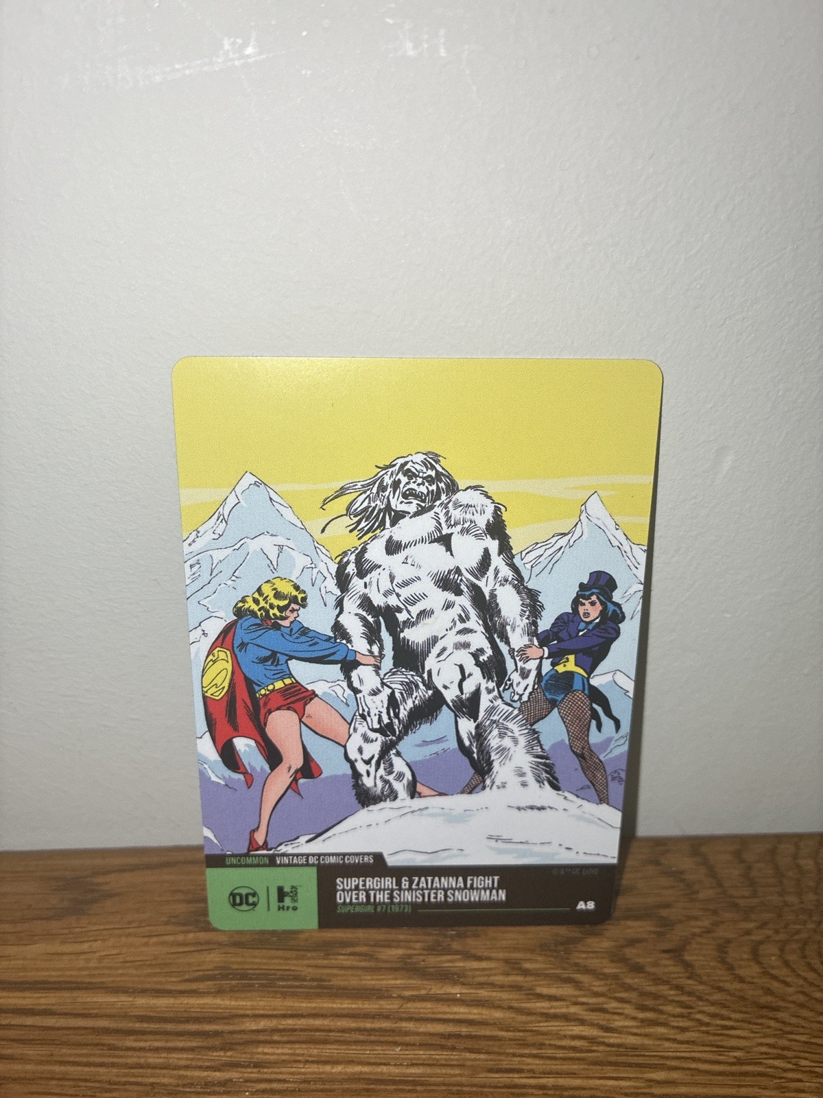 HRO - Vintage Comic Covers - Supergirl & Zatana Fight - Single Digit Mint - A8