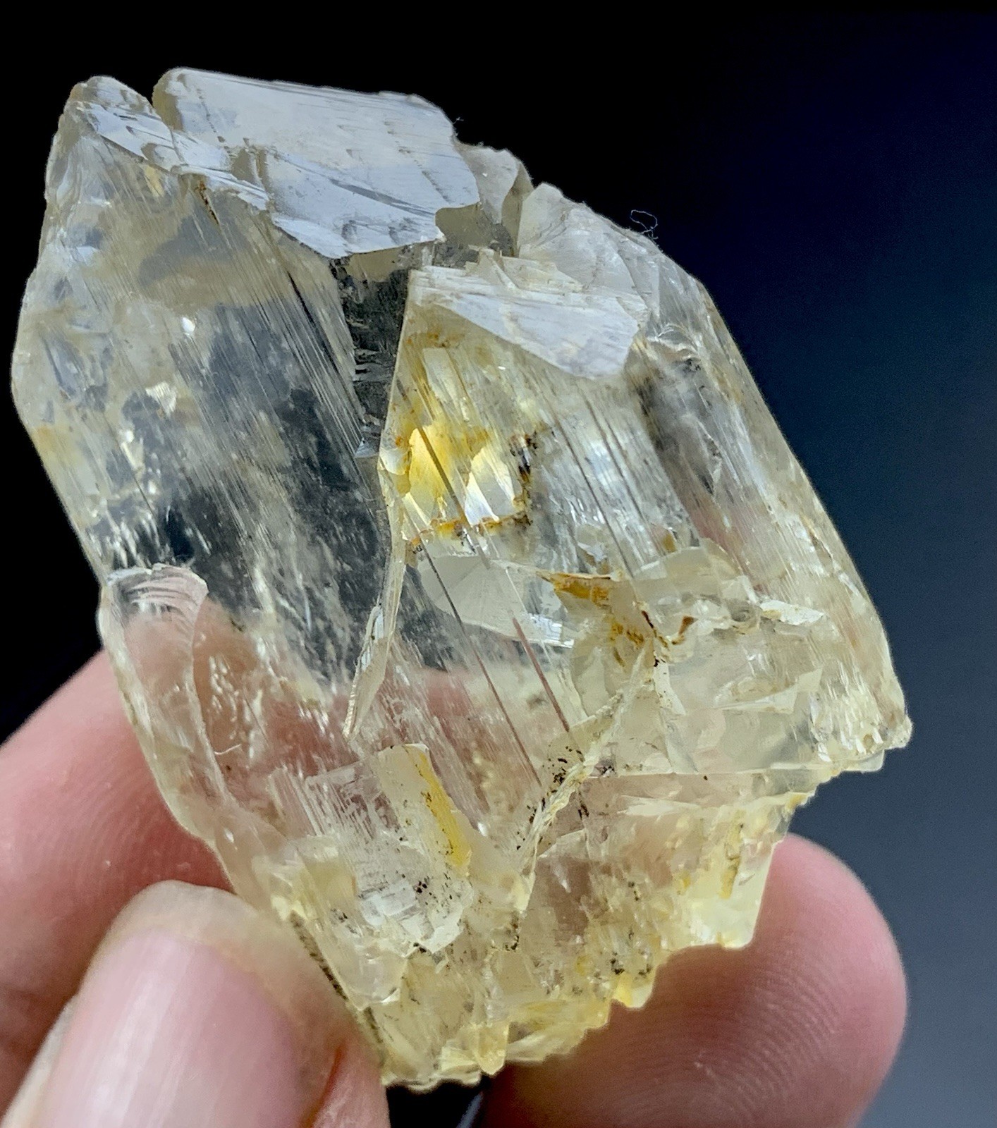 235 Cts Kunzite Crystal Specimen From Afghanistan.