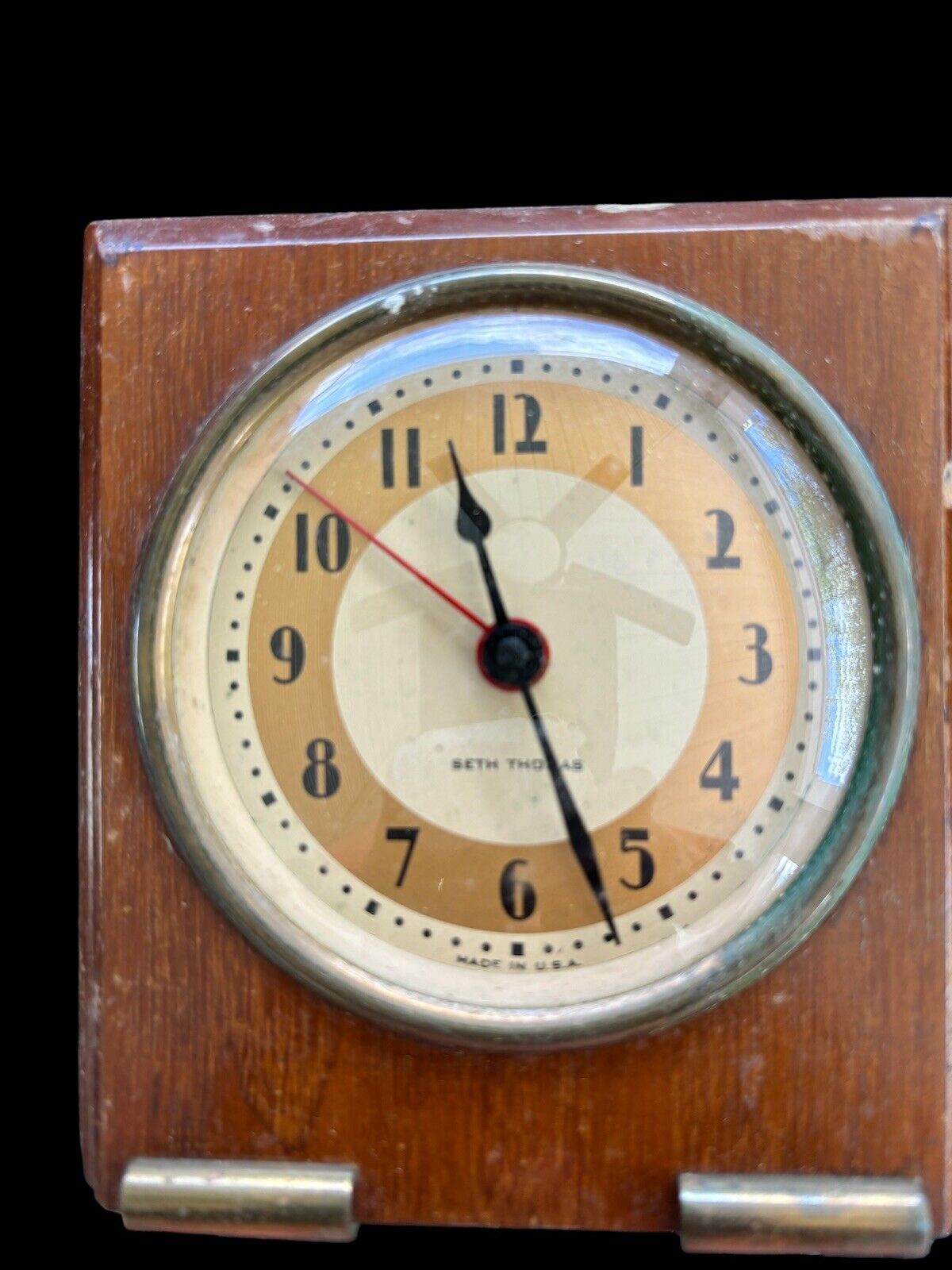 Vintage Seth Thomas MCM Wood Desk Clock Model: 3672 Art Deco Works