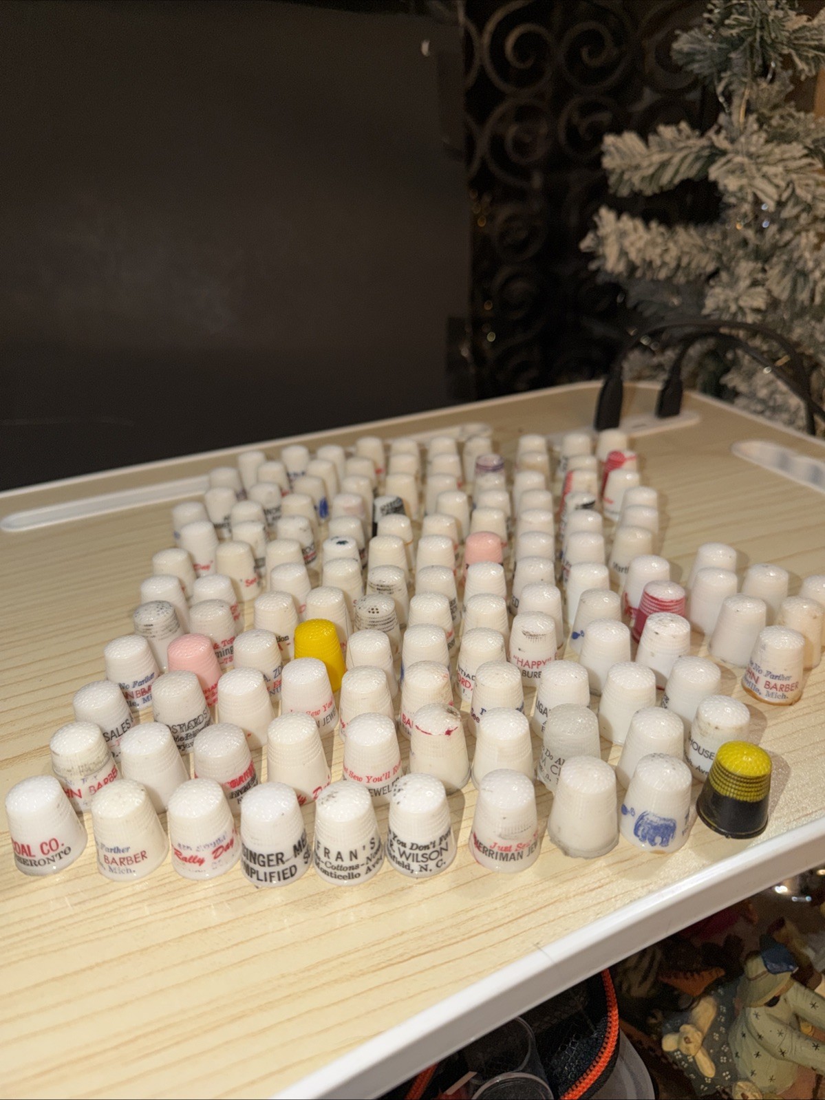 127 VTG Plastic Sewing Thimbles ~ Mixed Advertising Locations Political Singer