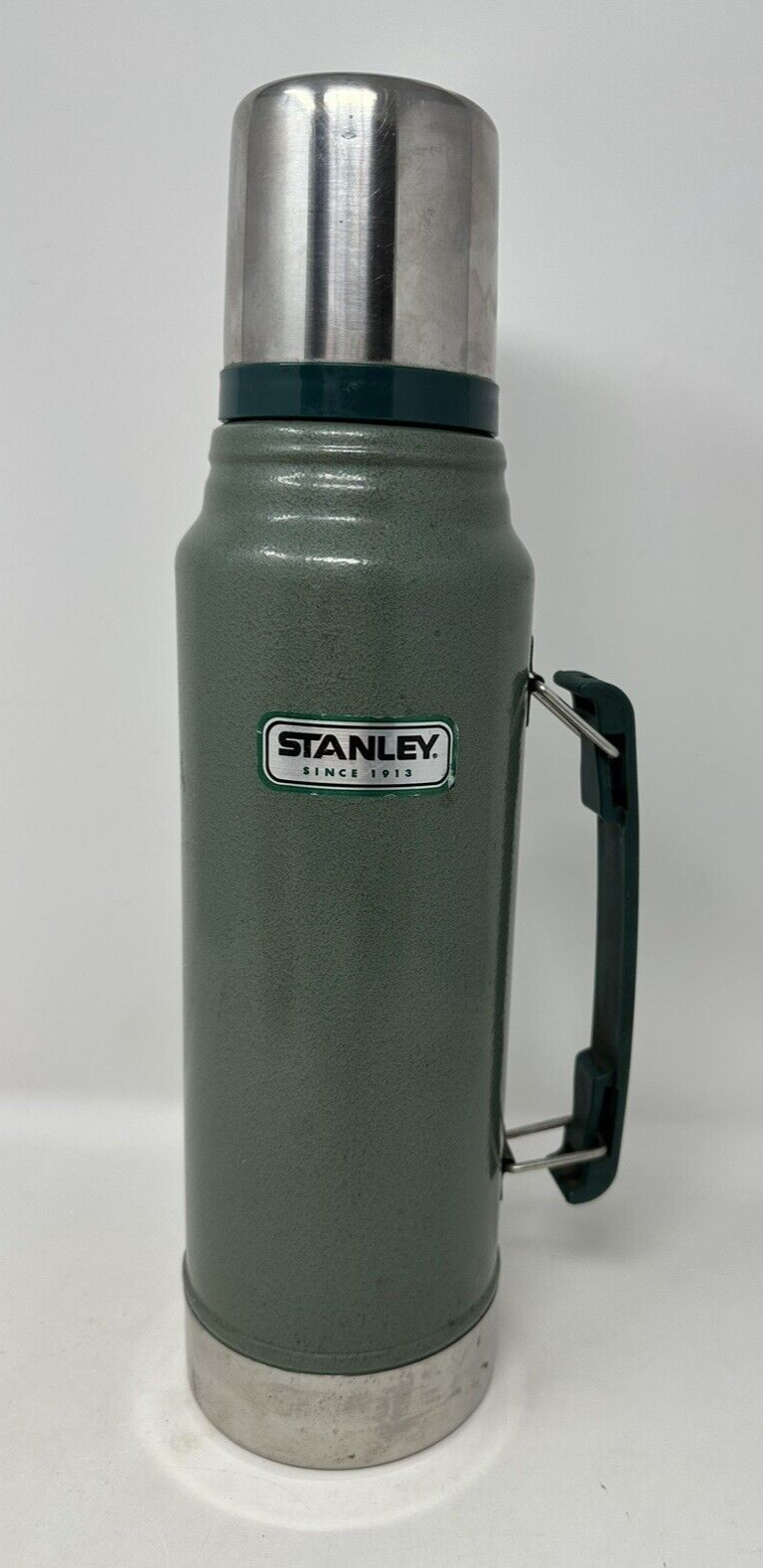 Vintage Stanley Aladdin Green Vacuum Bottle Thermos  1 liter With Handle