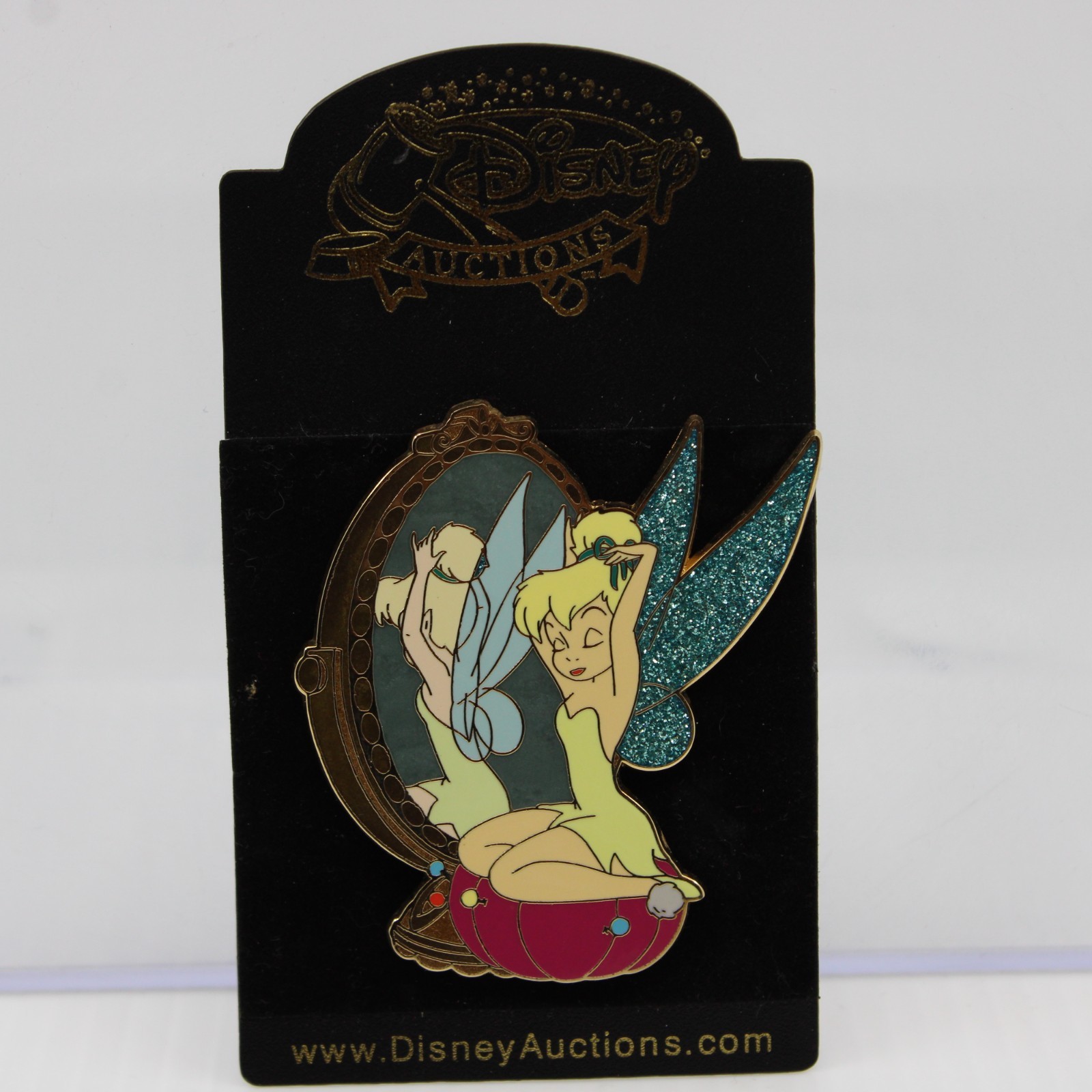 B5 Disney Auctions LE Pin Day of Beauty Tinker Bell Mirror