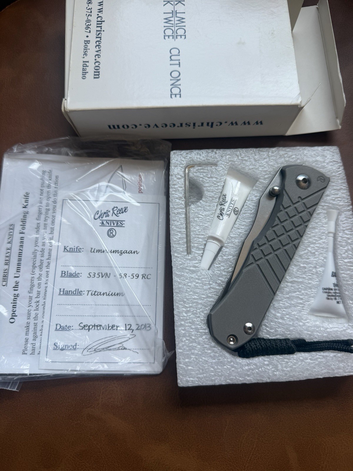 Chris Reeve Umnumzaan Drop Point S35VN 2013 Vintage BNIB Full Kit