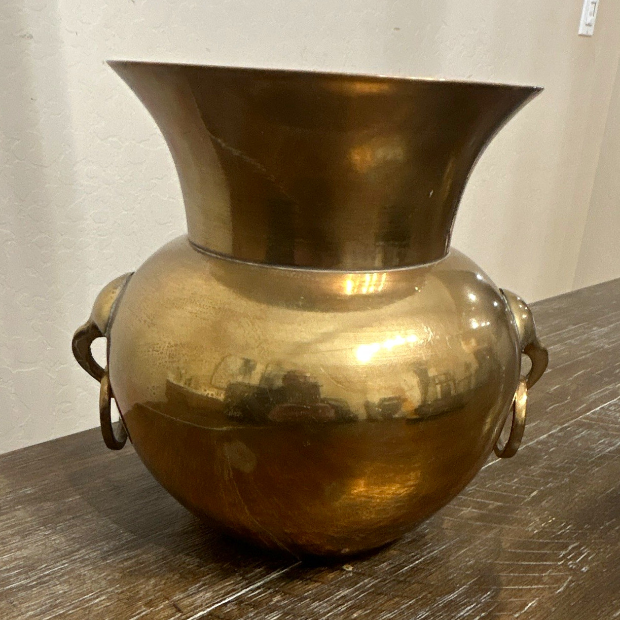 Vintage Solid Brass Spittoon Vase Urn 2-Handled Ring Planter Vessel Korea
