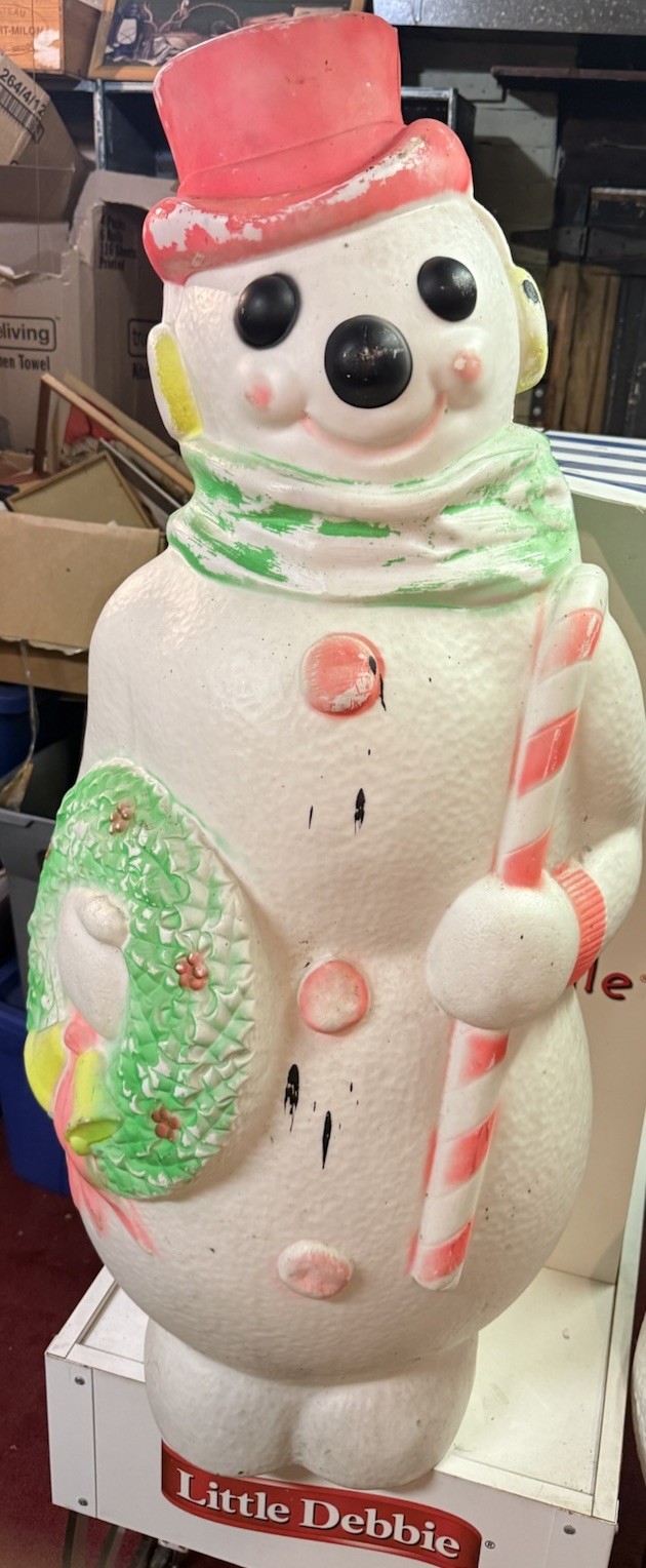 Vintage 1968 Empire 48 Inch Snowman Christmas Wreath Candycane Lighted Blow Mold