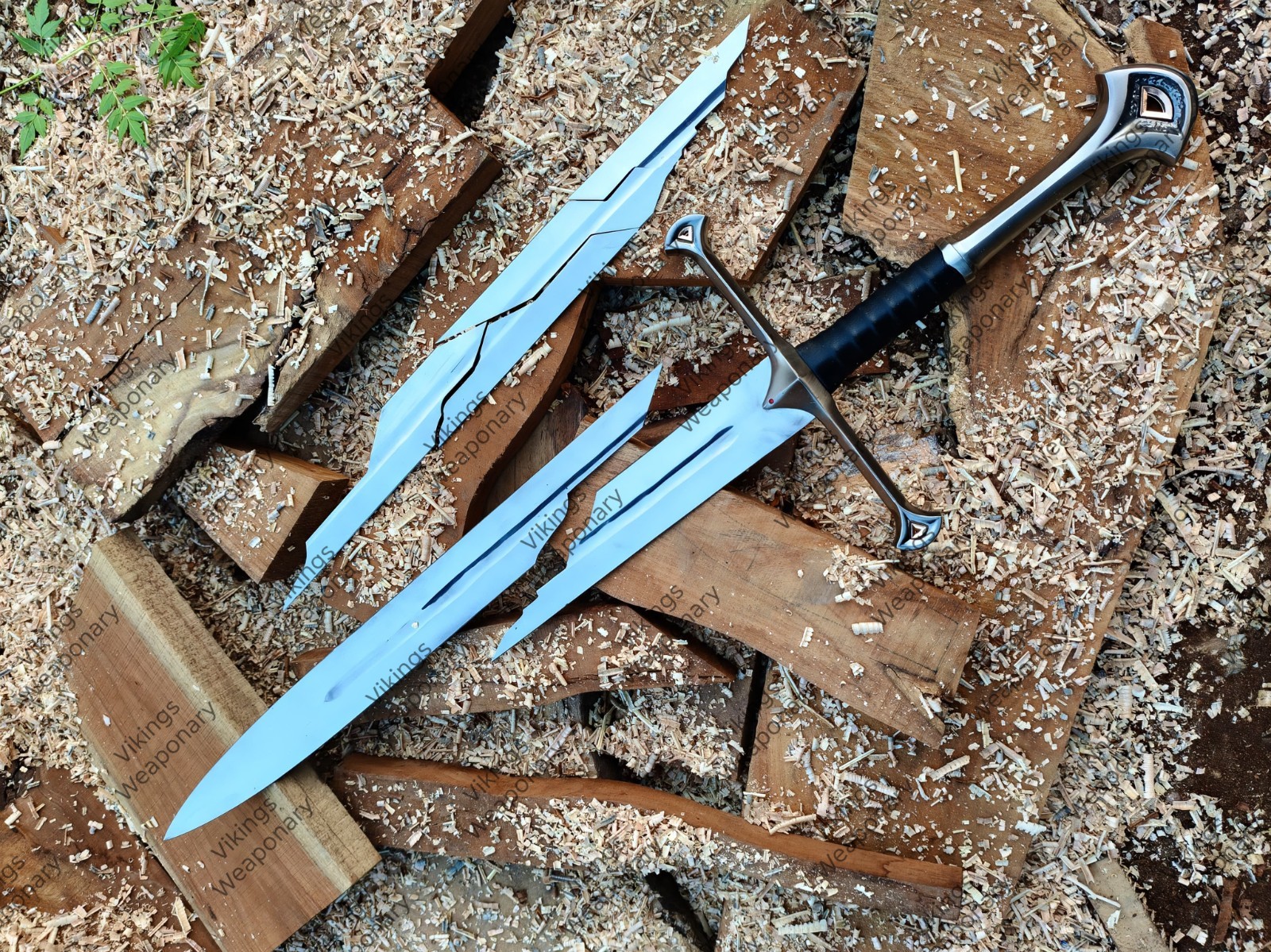 Narsil Broken Shards Sword Replica 52\