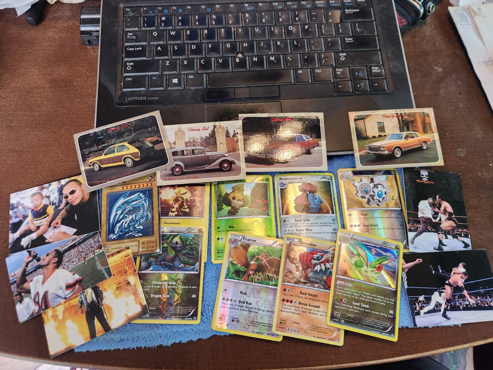 Pokemon, WWF Rock, Yogioh, Classic Car  Mix Lot (18) foil, regular style