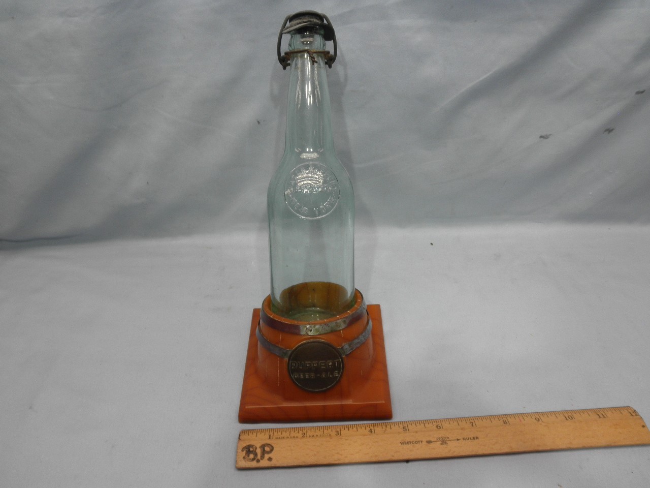 Excellent 1930s Butterscotch Catalin RUPPERT Beer Ale Bottle (Scraper) Holder
