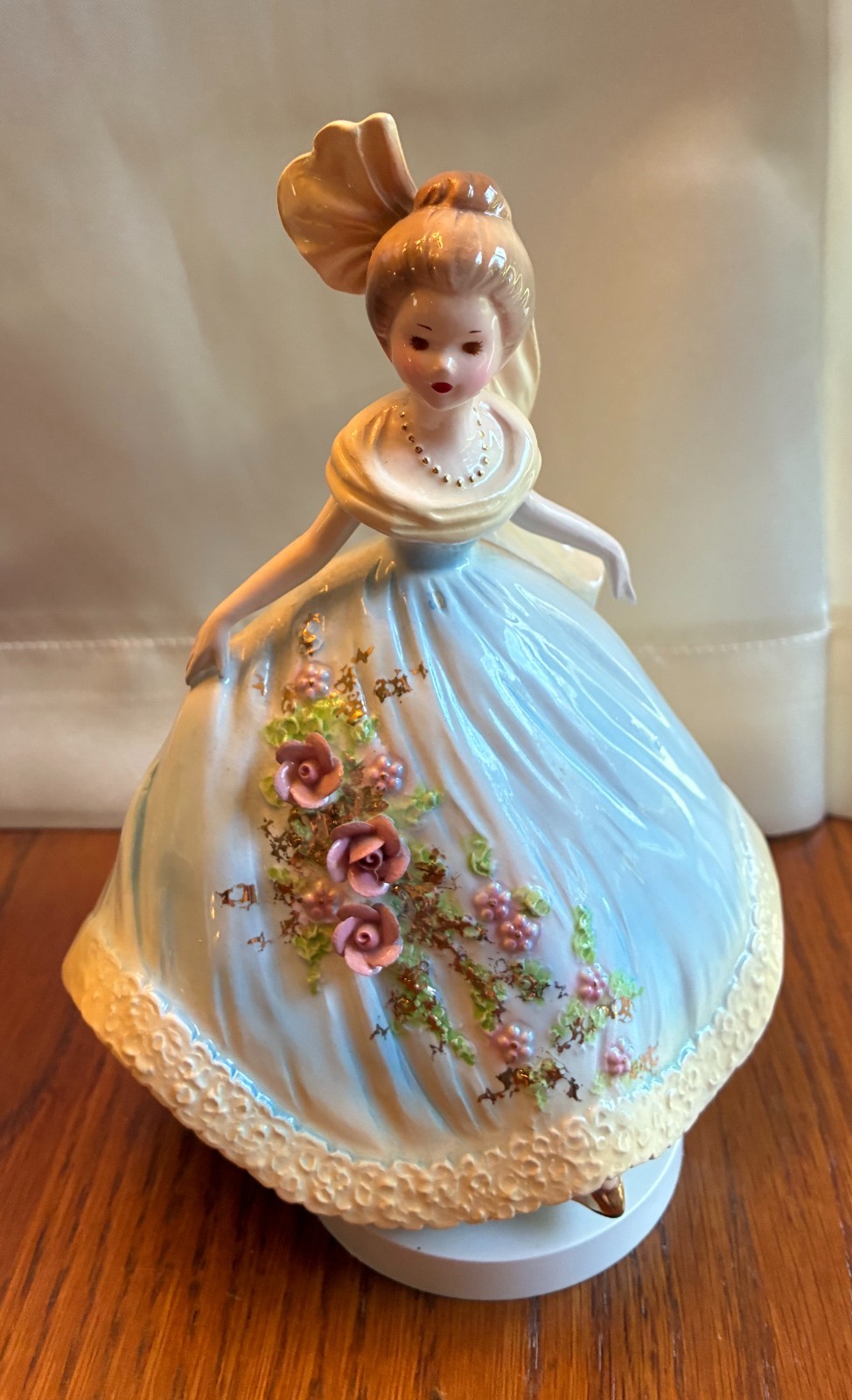 JOSEF ORIGINALS MUSIC BOX Fancy Lady blue dress with roses.