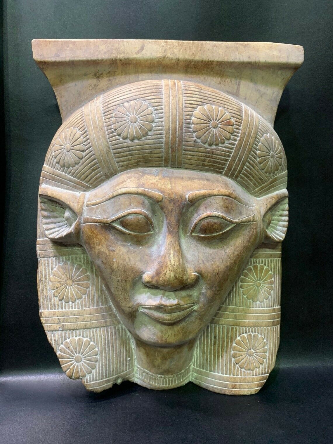 Old-fashioned Hathor goddess of the sky, of women, and of fertility (Head)