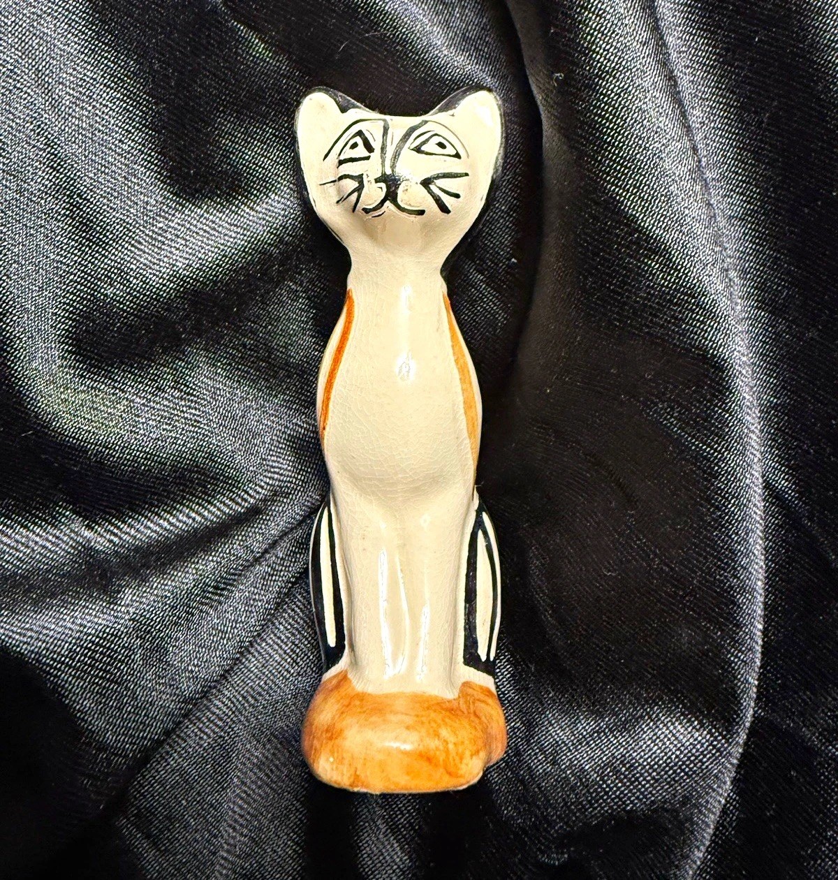 Shearwater Pottery Hand Painted Cat Figurine 3.5