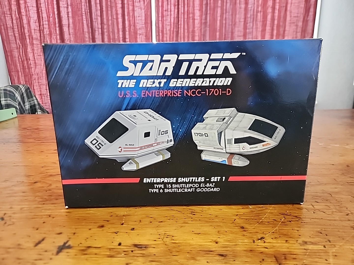 Eaglemoss Star Trek USS Enterprise NCC-1701-D Enterprise Shuttle Set 1
