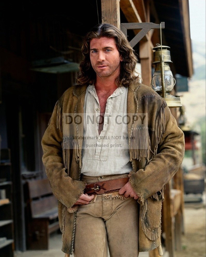 JOE LANDO IN \