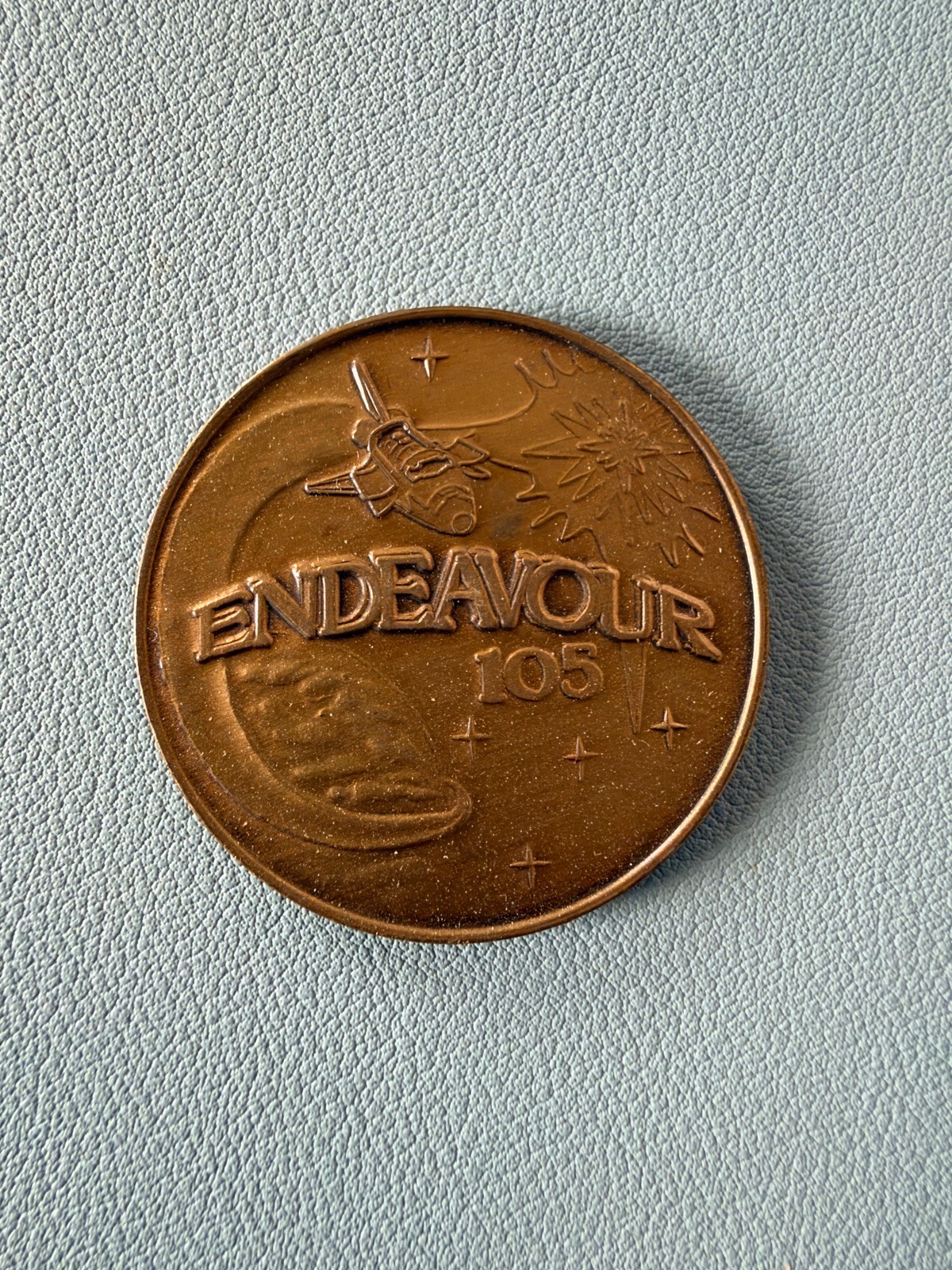 NASA Space Shuttle Coin, ENDEAVOUR 105 STS-127 Kennedy Space Center Medal